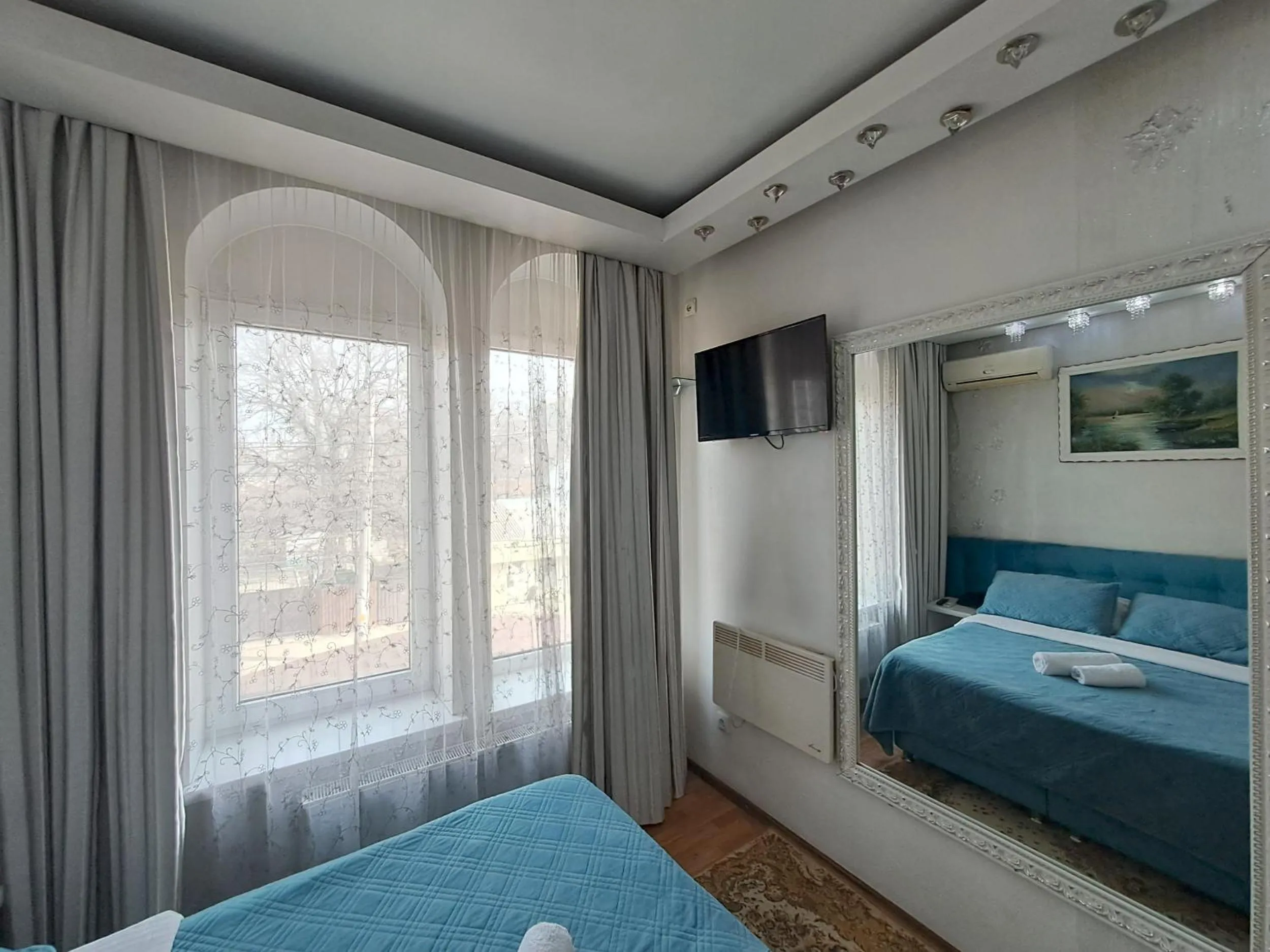 Photo of the whole room, Bed in Bella Donna Hotel