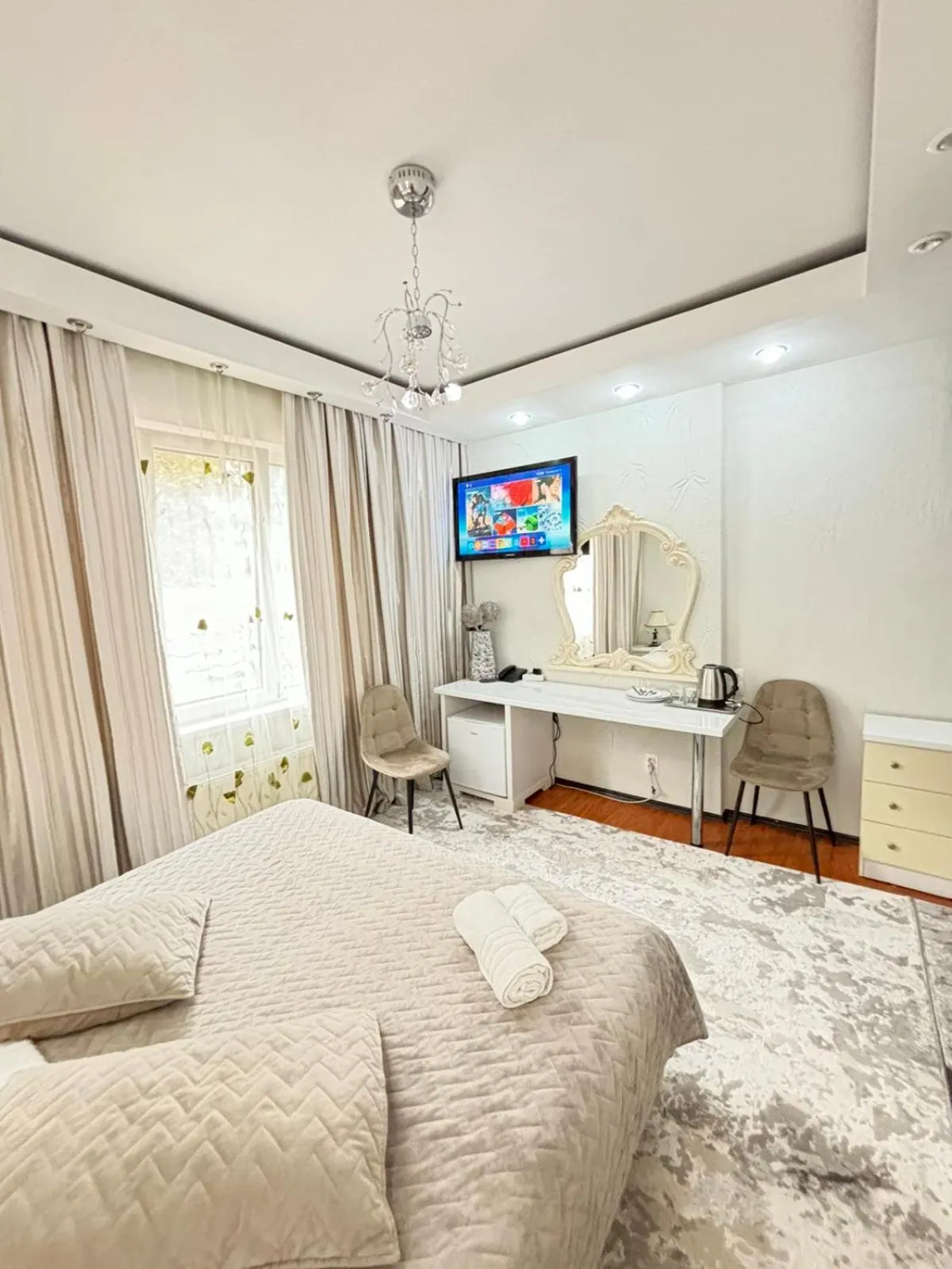 Bed in Bella Donna Hotel