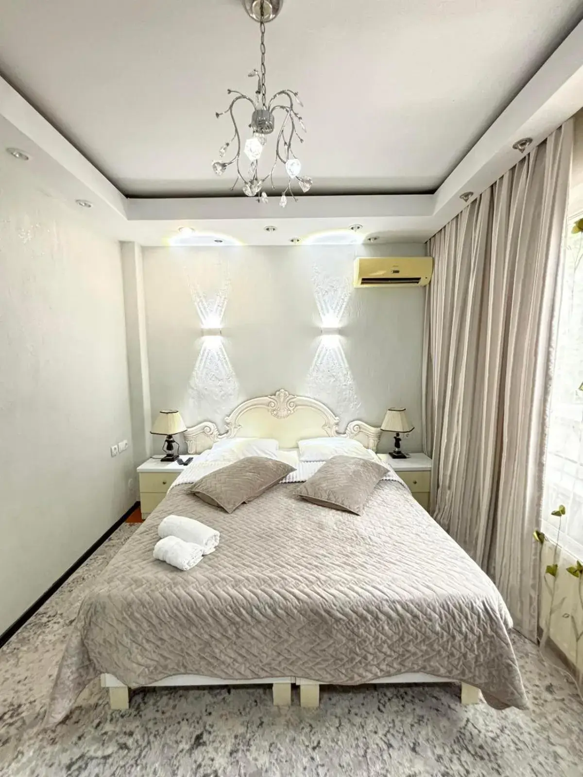 Bed in Bella Donna Hotel Bed in Bella Donna Hotel