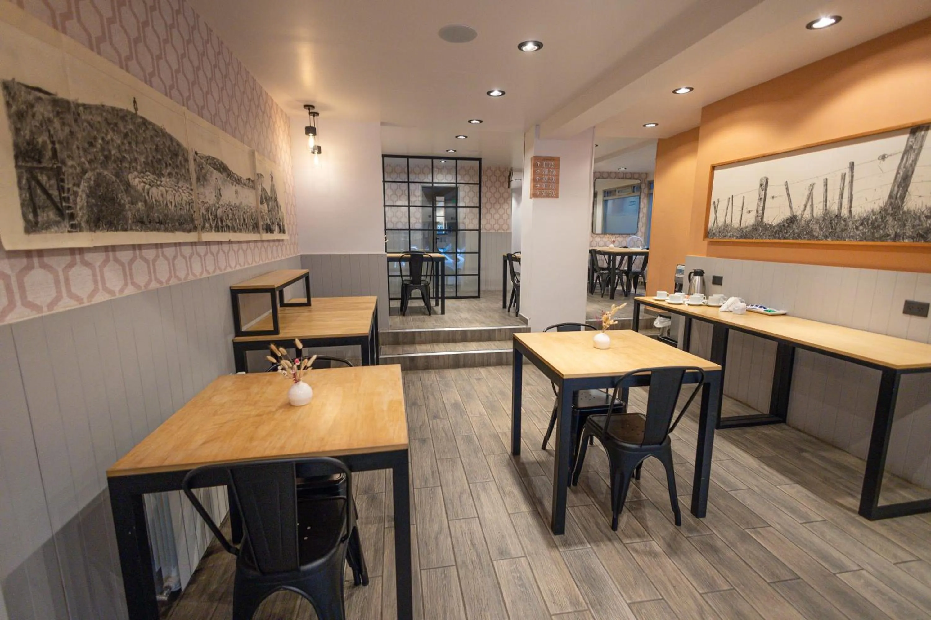 Seating area in Hotel Bariloche By Tierra Gaucha