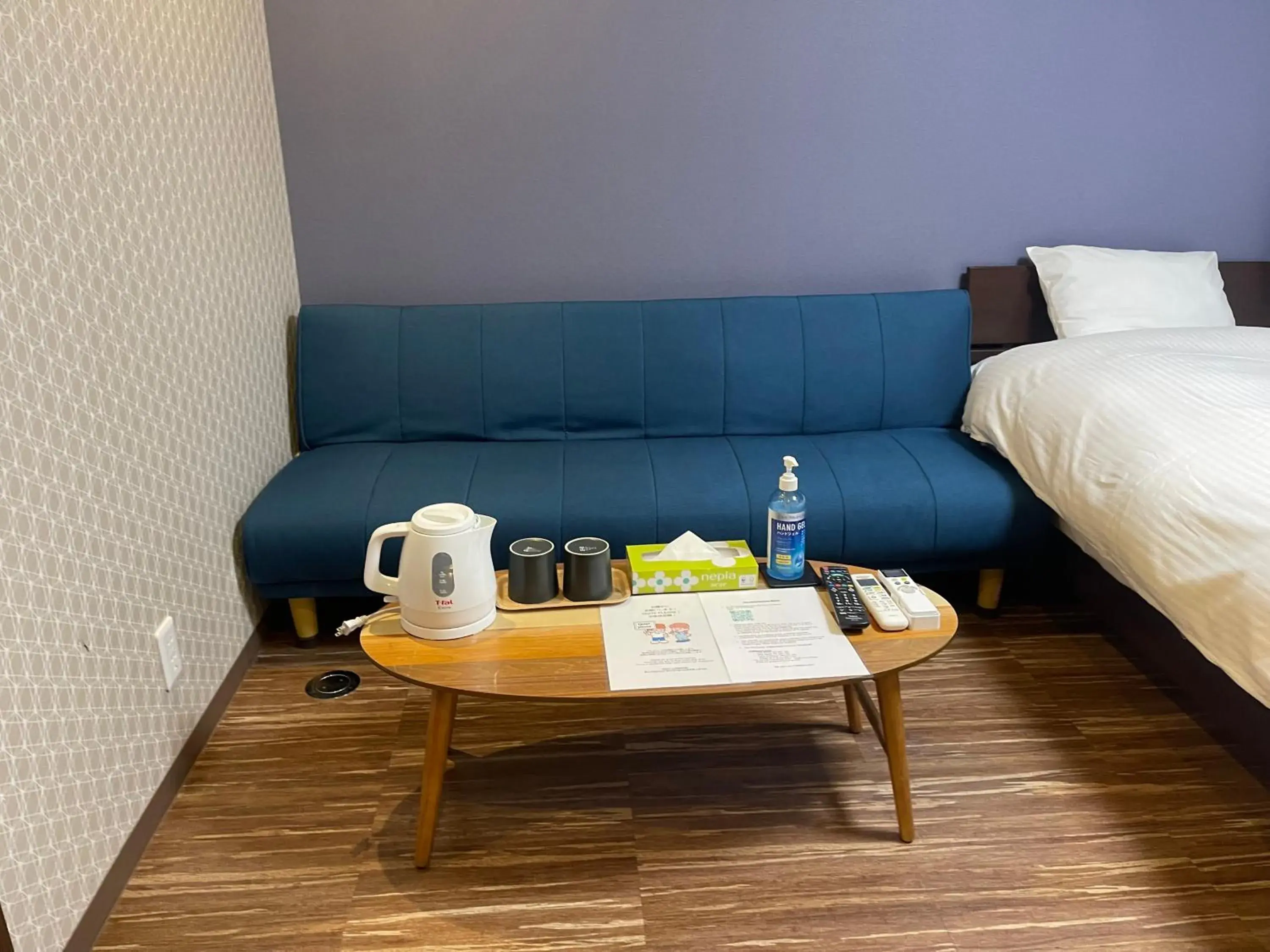 Seating area, Bed in Guest House Goettingen Seating area, Bed in Guest House Goettingen