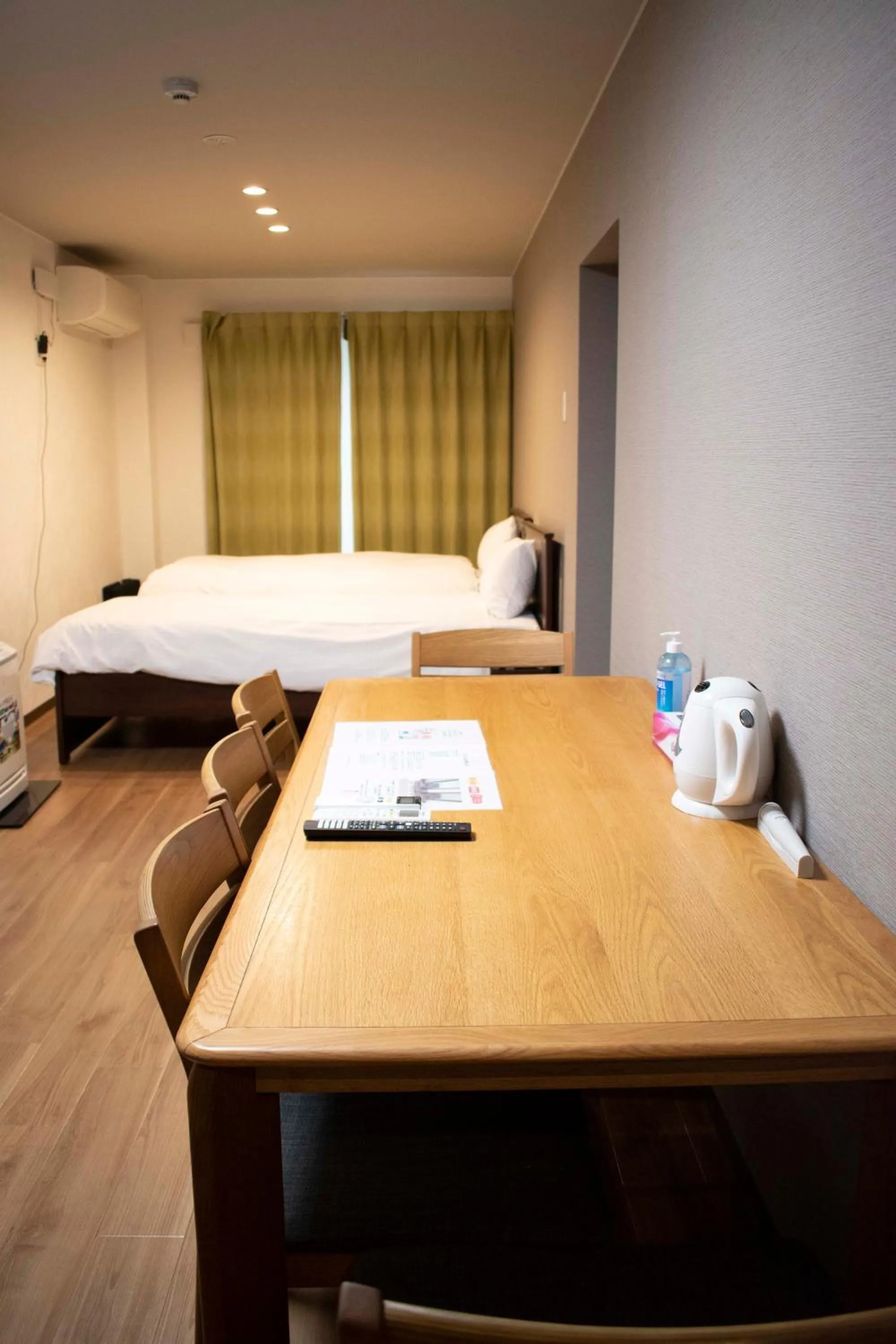 Dining area, Bed in Guest House Goettingen