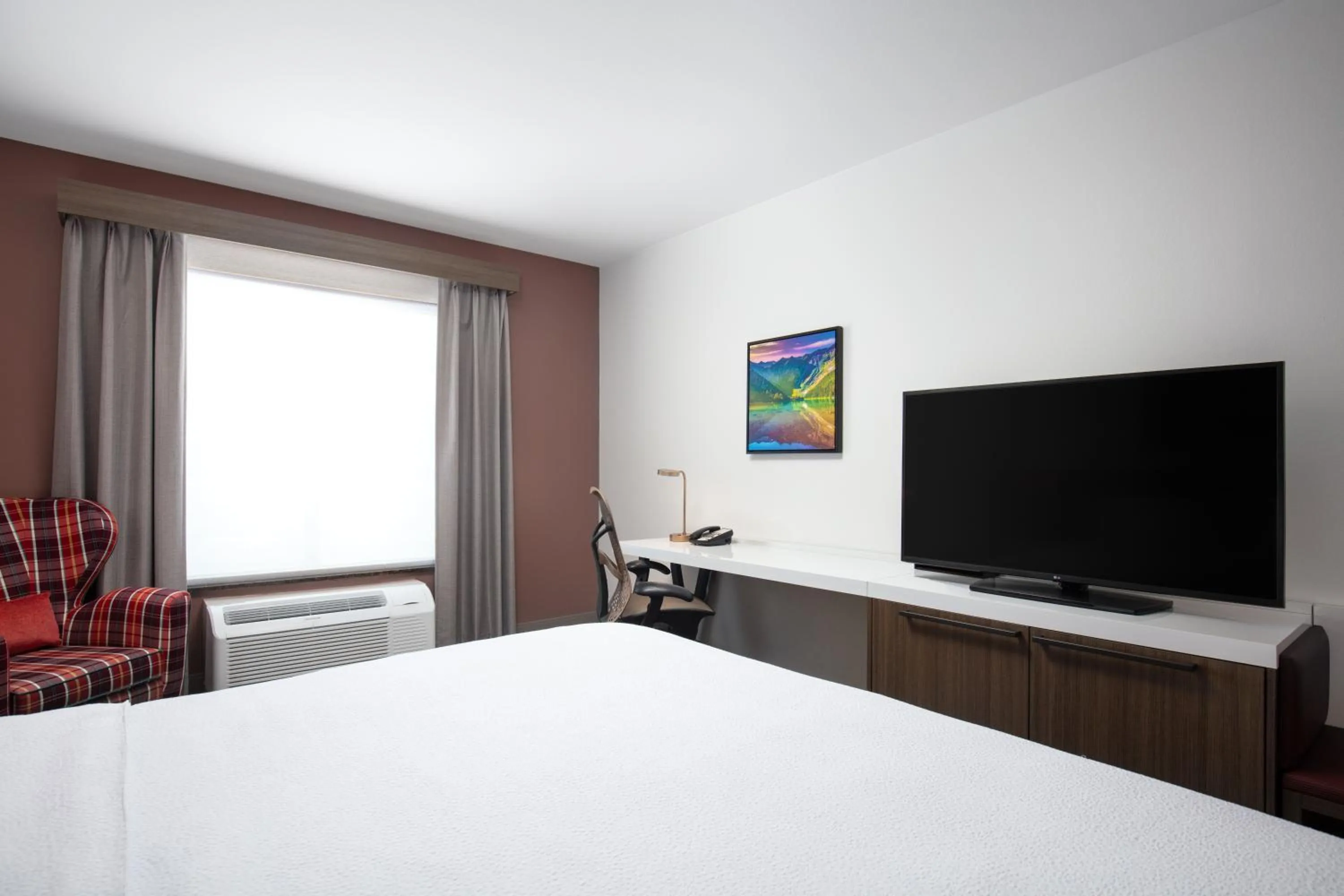 Bed in Hilton Garden Inn Kalispell