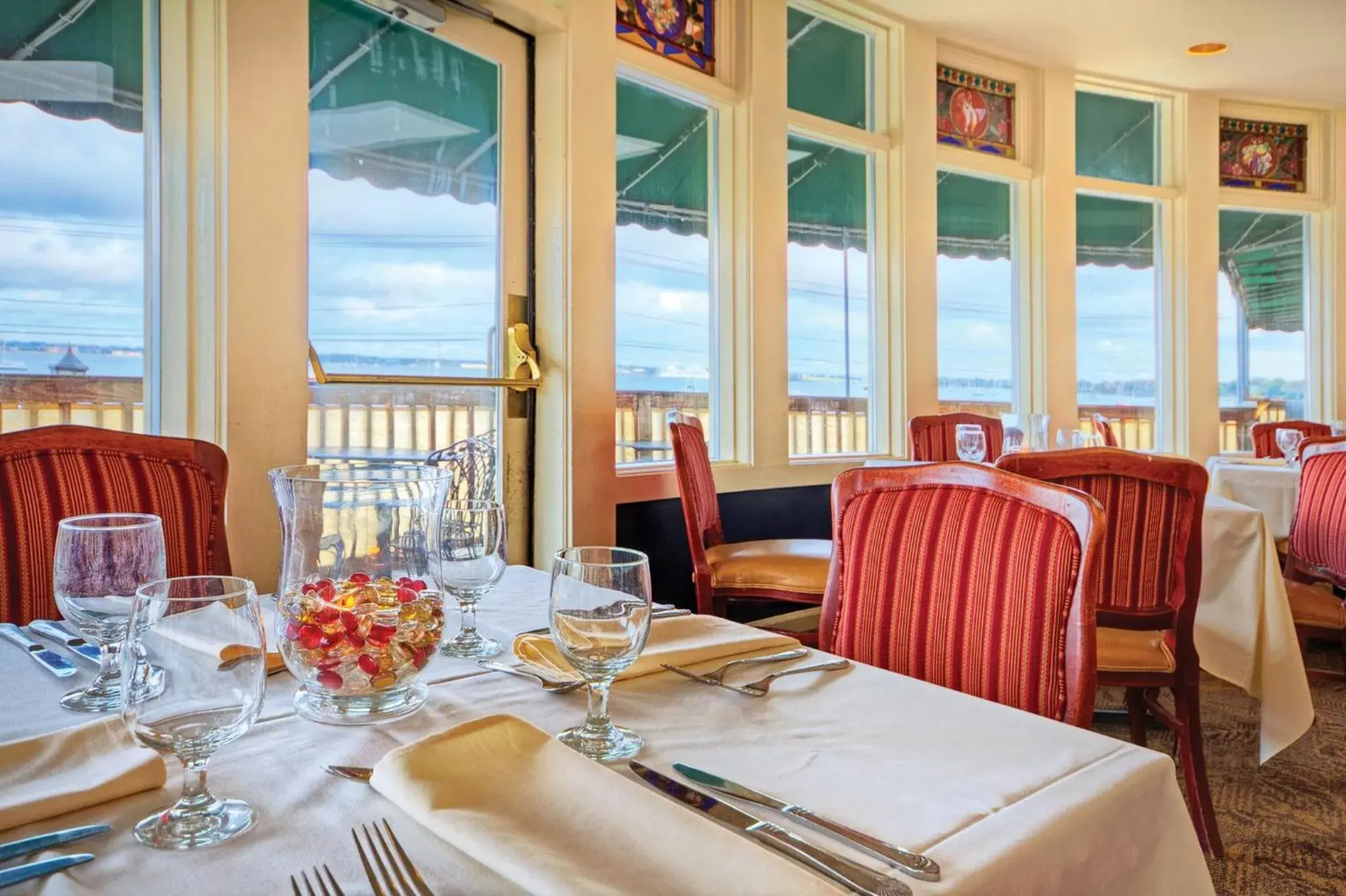 Restaurant/places to eat in Club Wyndham Bay Voyage Inn Restaurant/places to eat in Club Wyndham Bay Voyage Inn