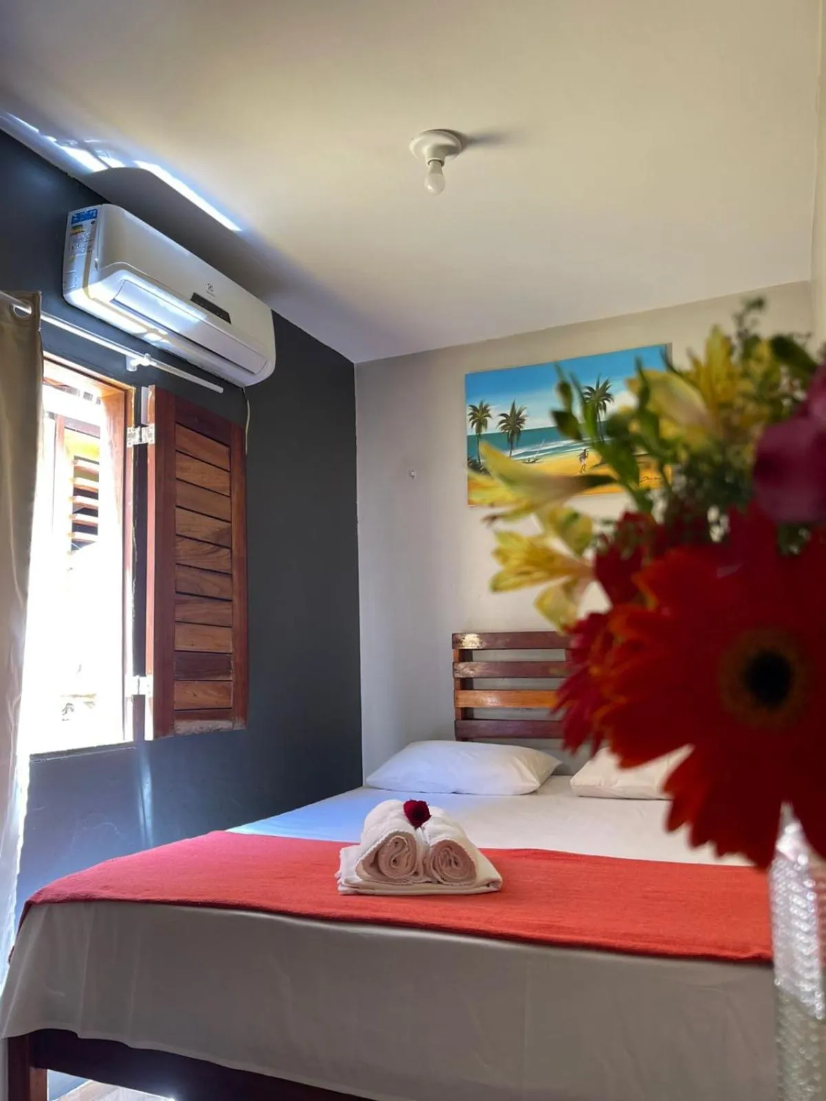 Bedroom, Bed in Pousada Nascer do Sol