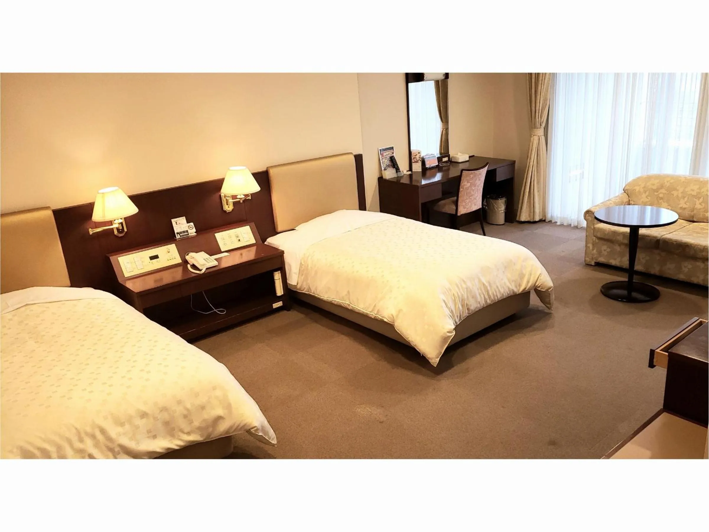 Bedroom, Bed in Hotel Mielparque Kumamoto