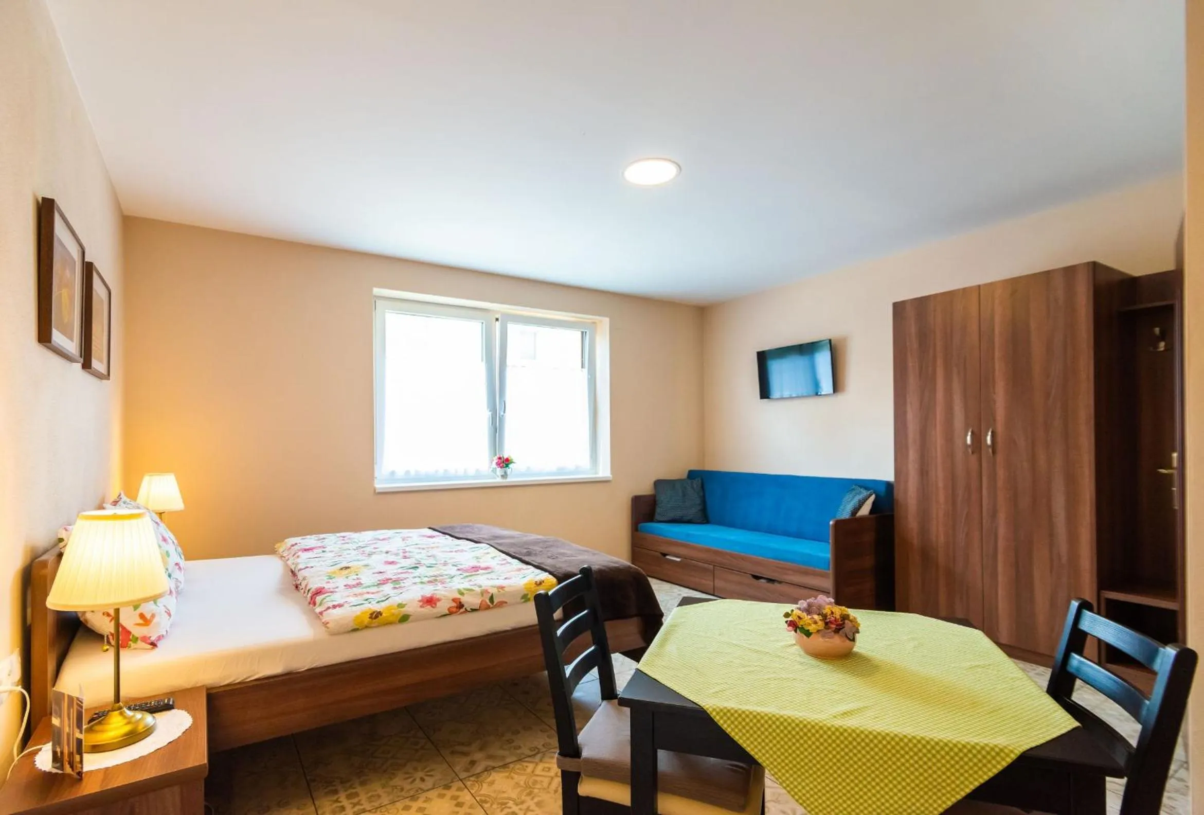 Bed in Villa Ephélia