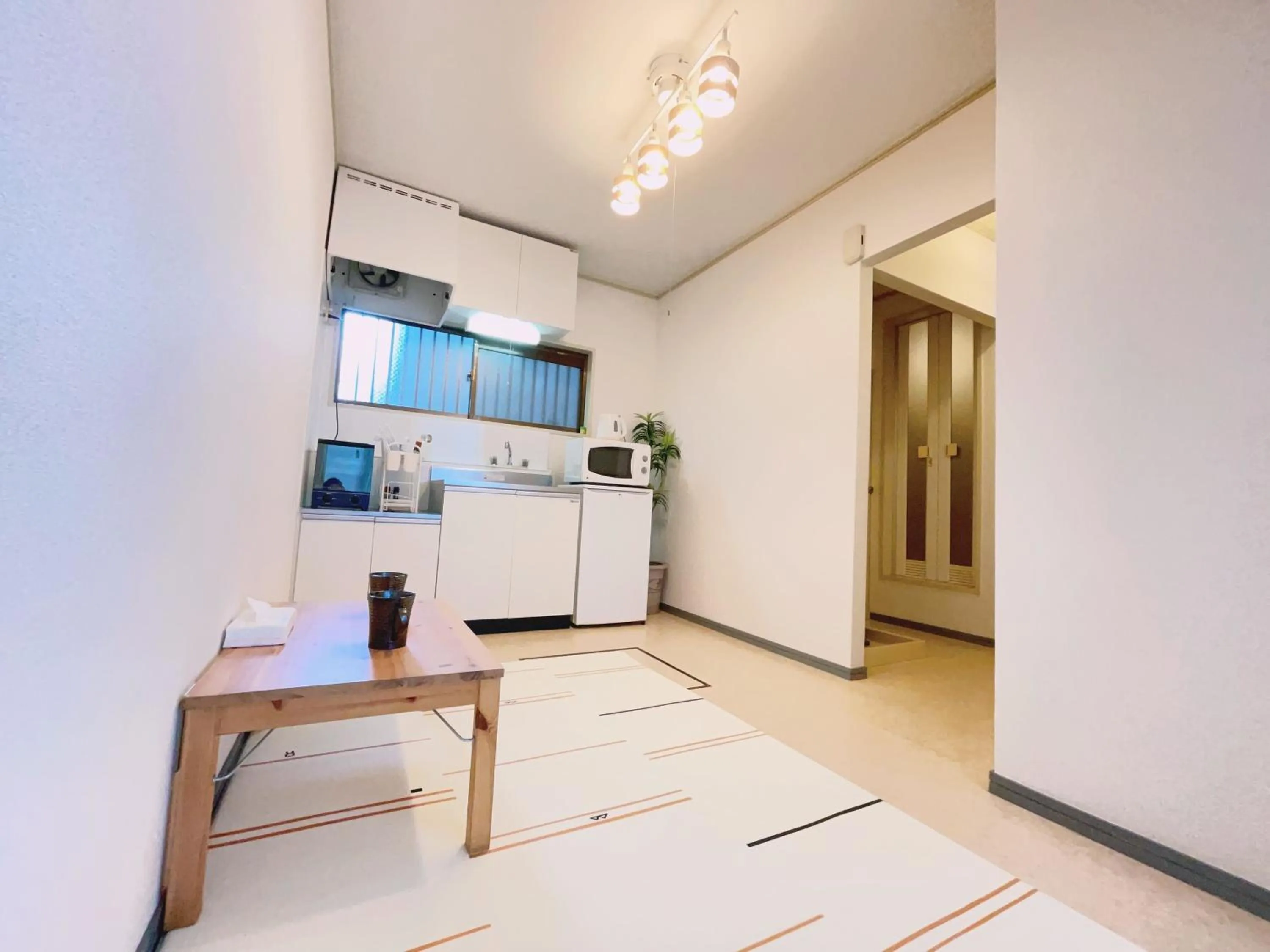 Dining area in Chang Tee Hotel Ikebukuro