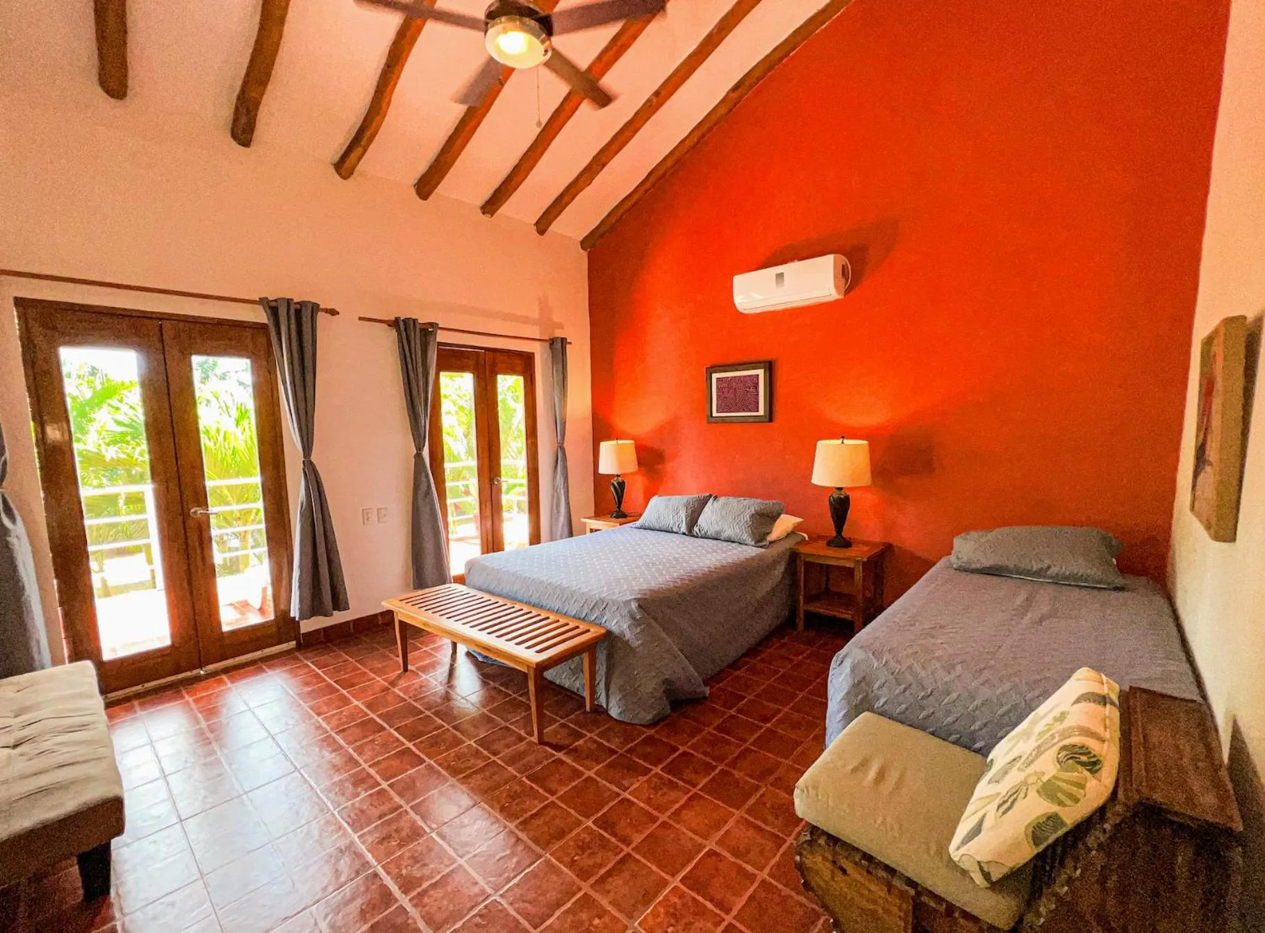 Bed in Hotel Punta Franca