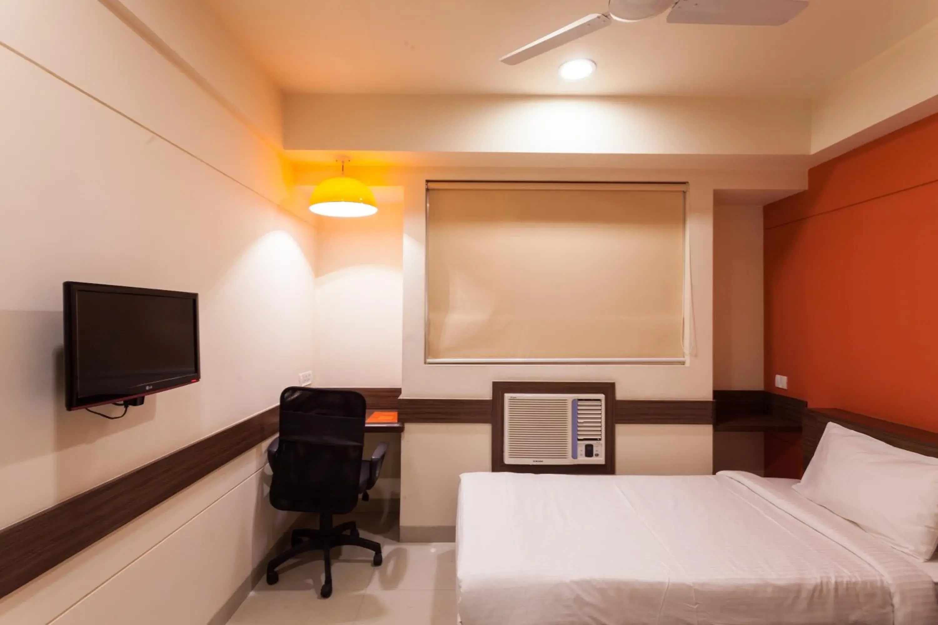 Bed in Ginger Indore Bed in Ginger Indore