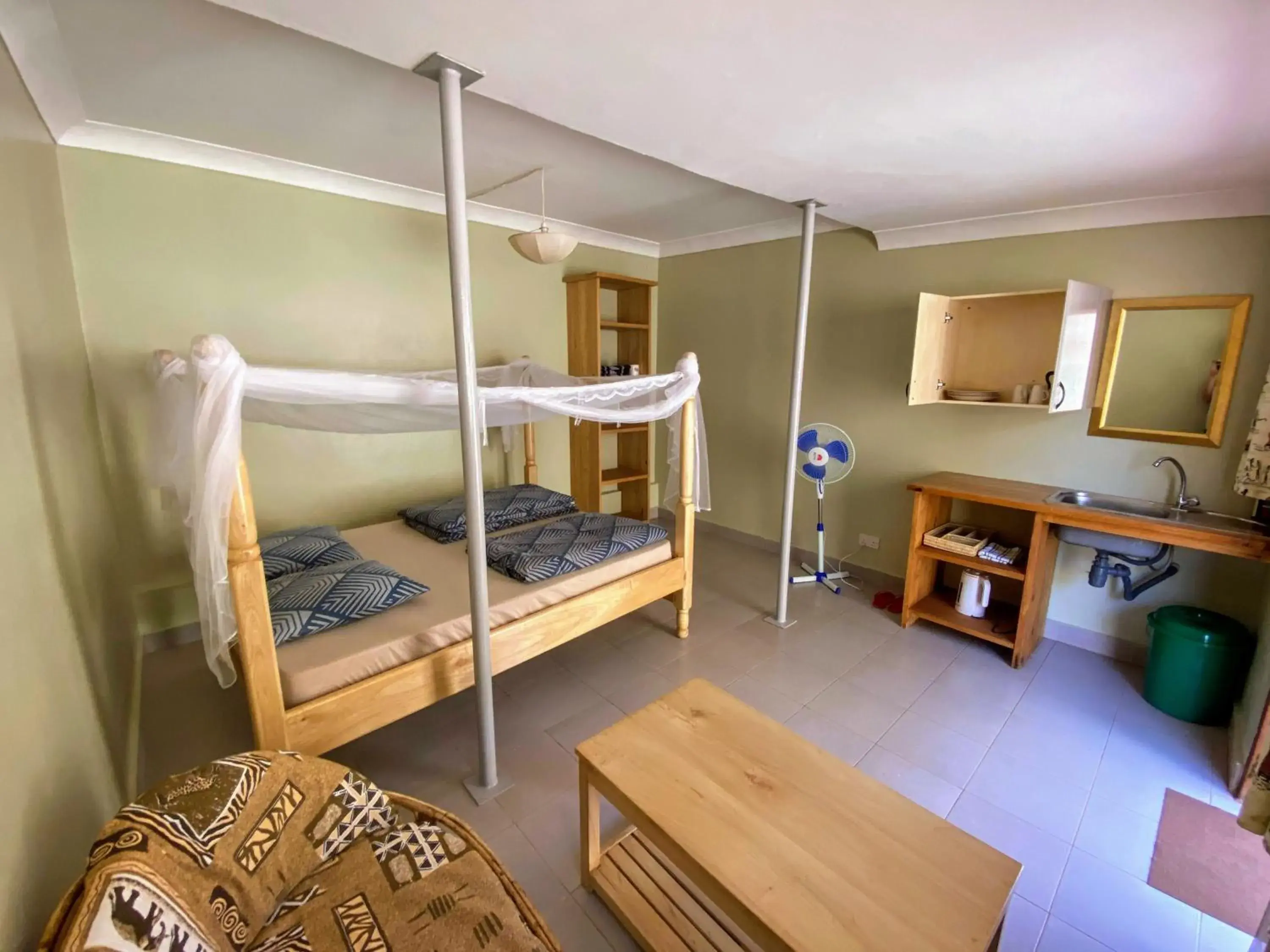 Queen Room with Shared Bathroom - single occupancy in Banda Lodge Queen Room with Shared Bathroom - single occupancy in Banda Lodge