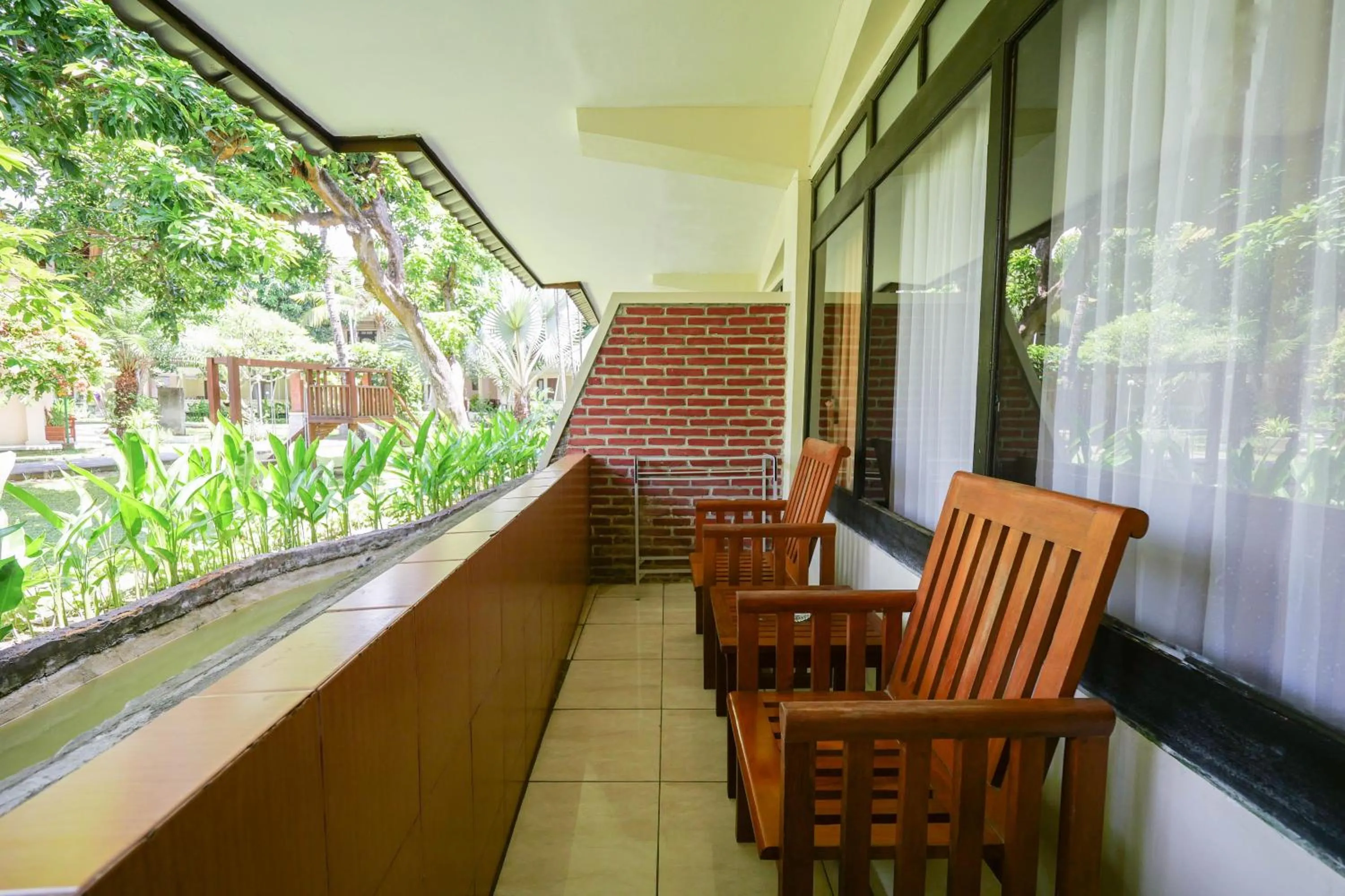 Palm Beach Hotel Bali