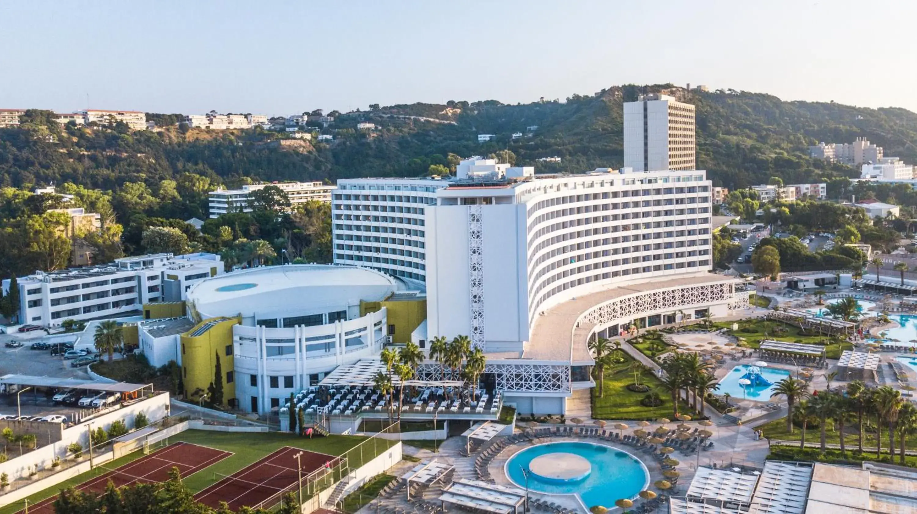 Property building in Akti Imperial Deluxe Resort & Spa Dolce by Wyndham Property building in Akti Imperial Deluxe Resort & Spa Dolce by Wyndham