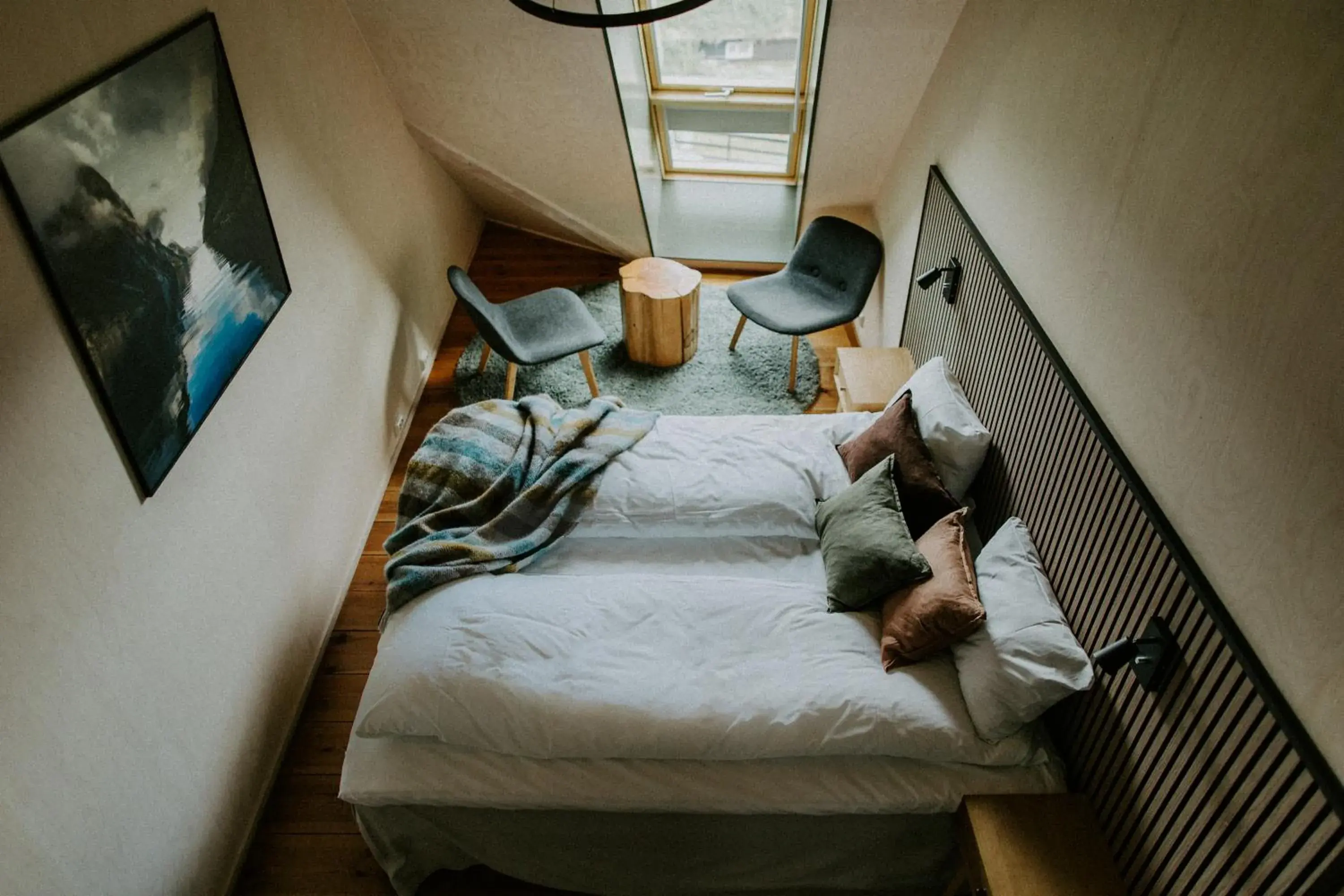 Superior Double Room with Lake View Preikestolen Fjellstue in Preikestolen Hotel & BaseCamp Superior Double Room with Lake View Preikestolen Fjellstue in Preikestolen Hotel & BaseCamp