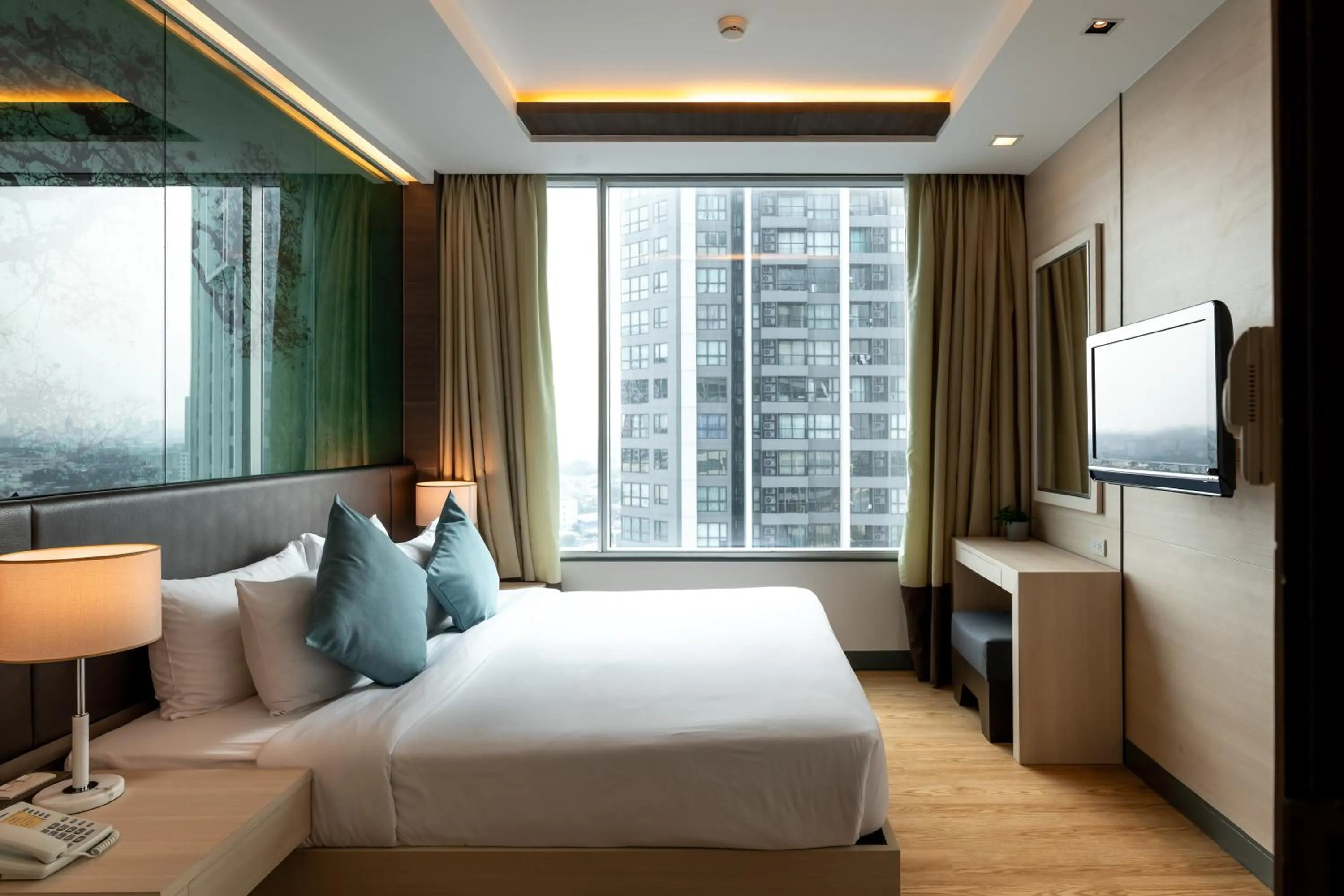 Bedroom, Bed in Jasmine Resort Bangkok