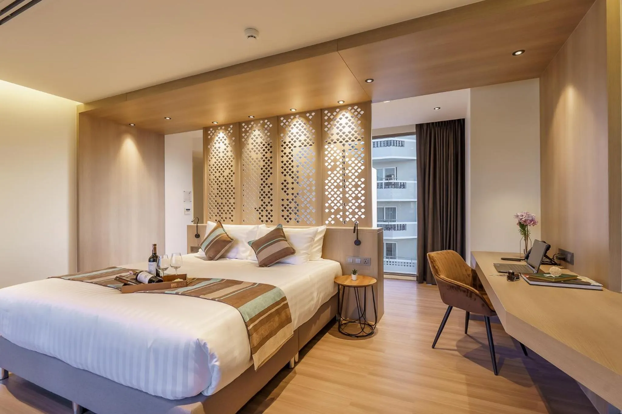 Bed in Fifth Pattaya Jomtien By Shiwalai Int