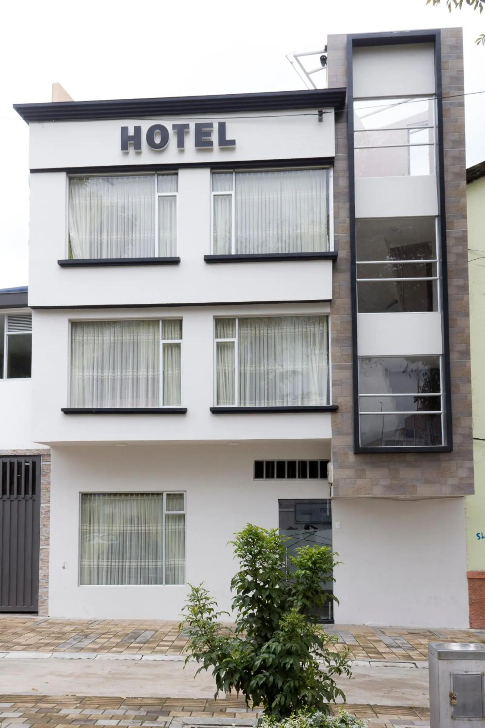 Hotel LB - Los Balsos