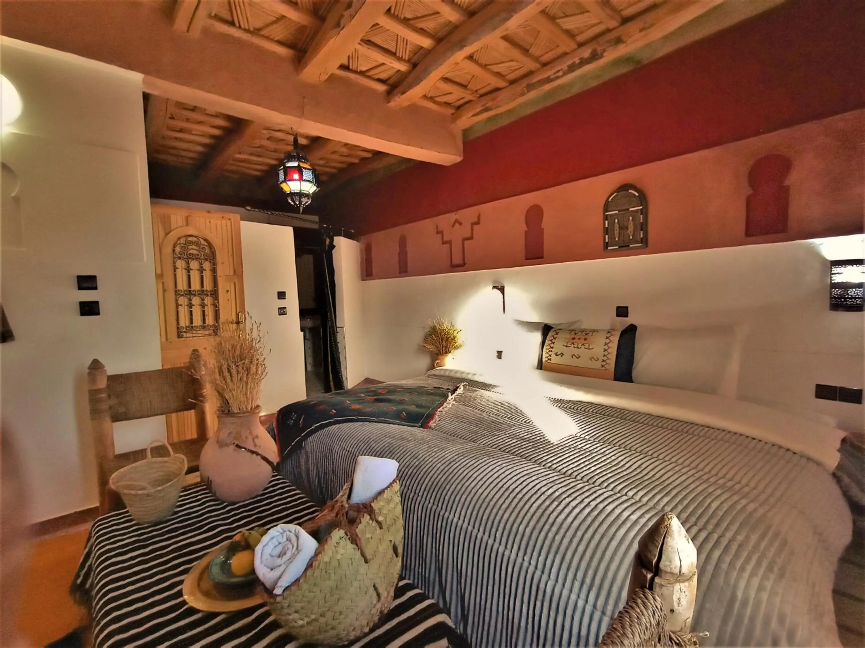 Bed in Riad Bleu Afriqua