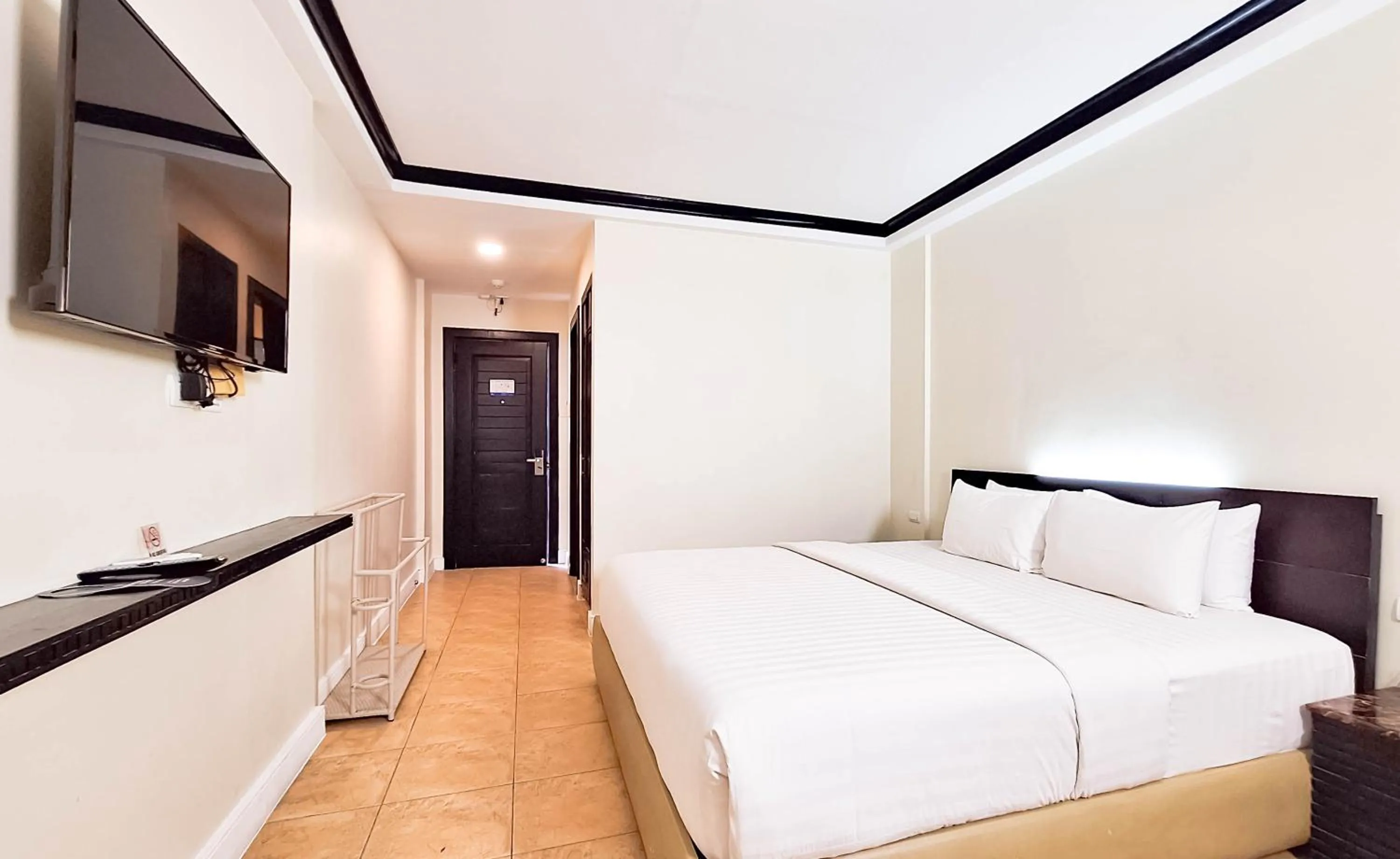 Bed in Boracay Ocean Club Beach Resort