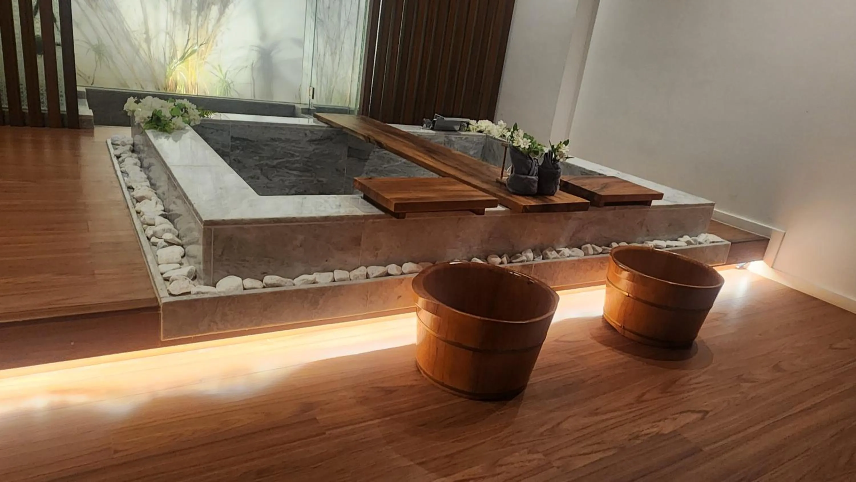 Hot Tub in Boracay Ocean Club Beach Resort