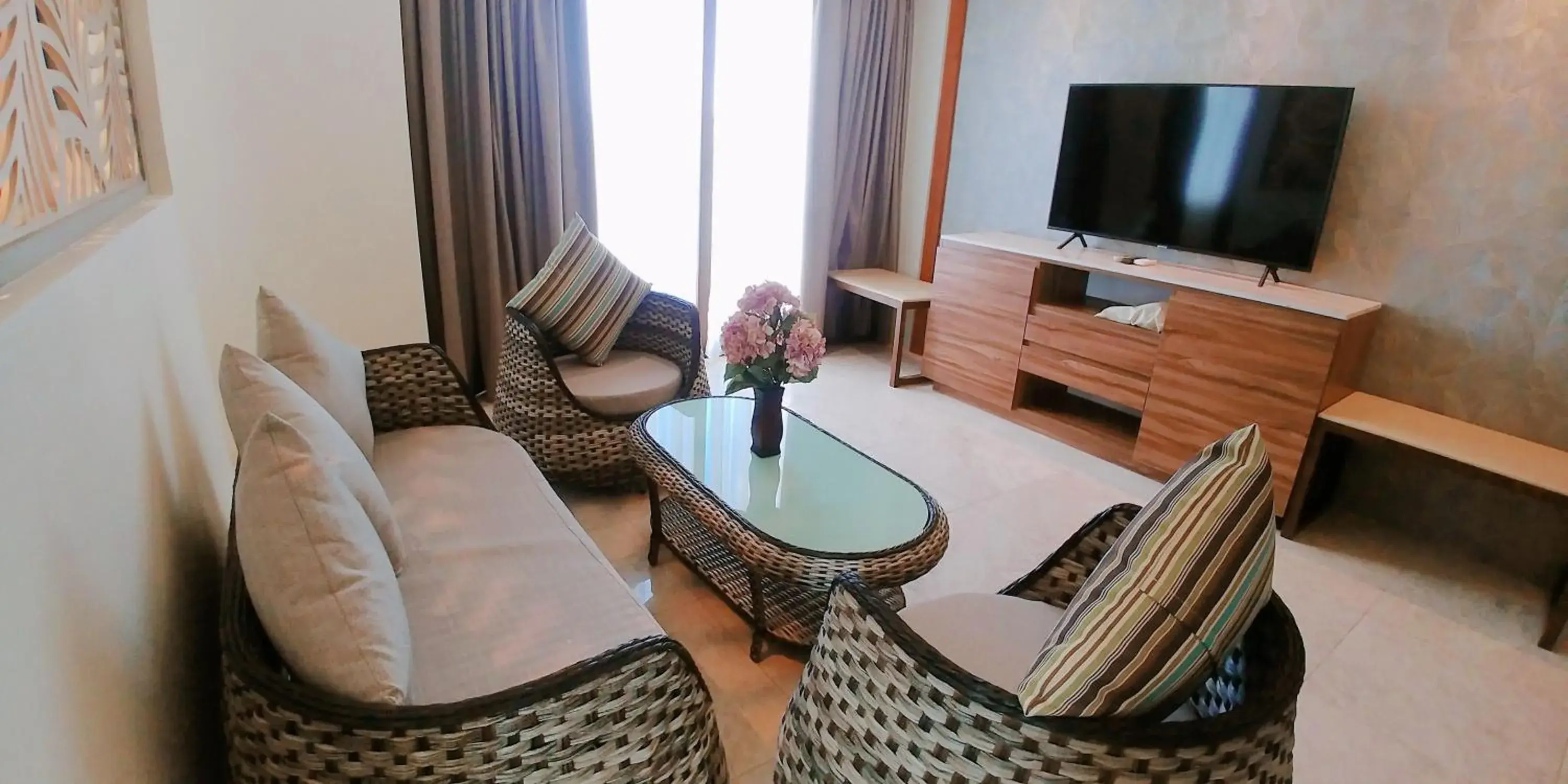 Living room in Boracay Ocean Club Beach Resort Living room in Boracay Ocean Club Beach Resort