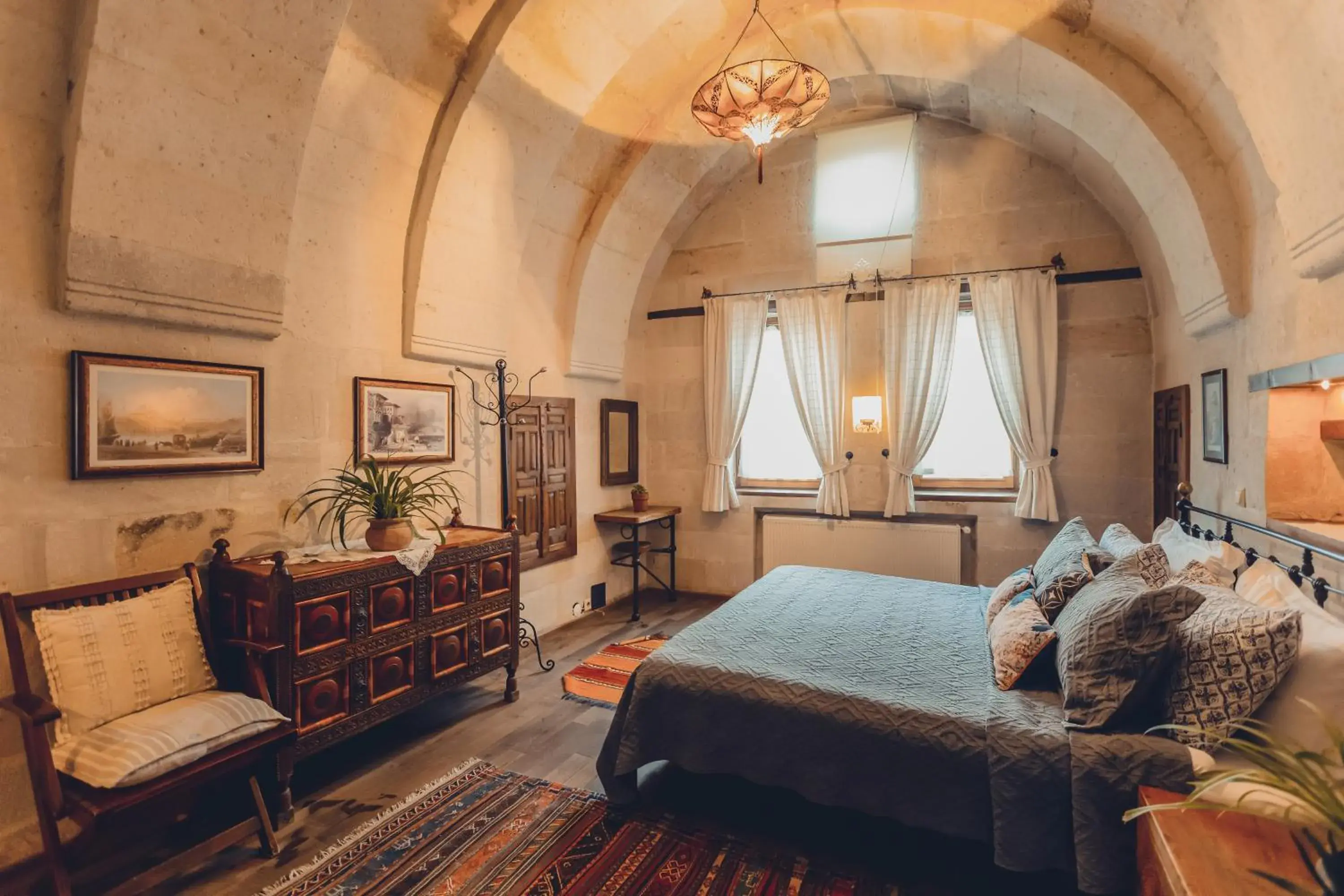Photo of the whole room, Bed in Kale Konak Cappadocia Photo of the whole room, Bed in Kale Konak Cappadocia