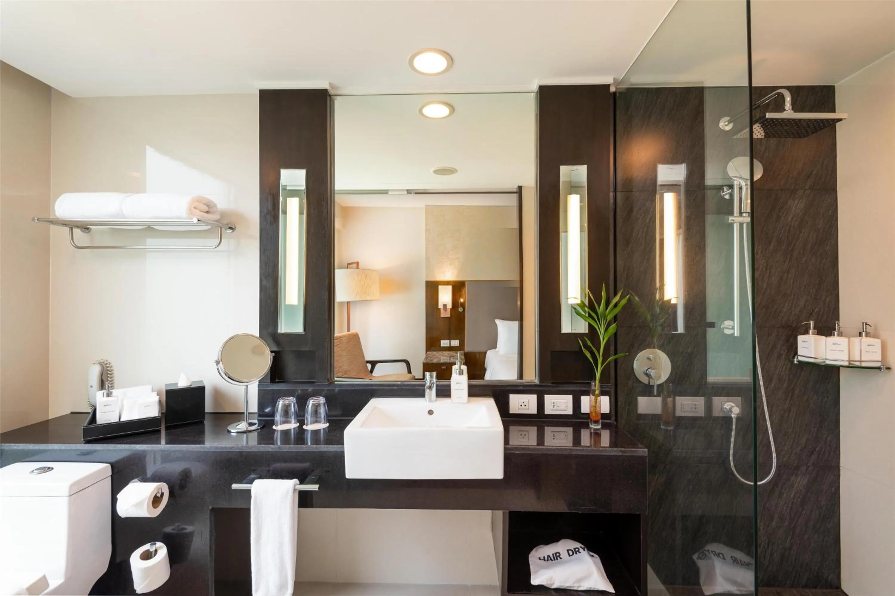Bathroom in Radisson Suites Bangkok Sukhumvit