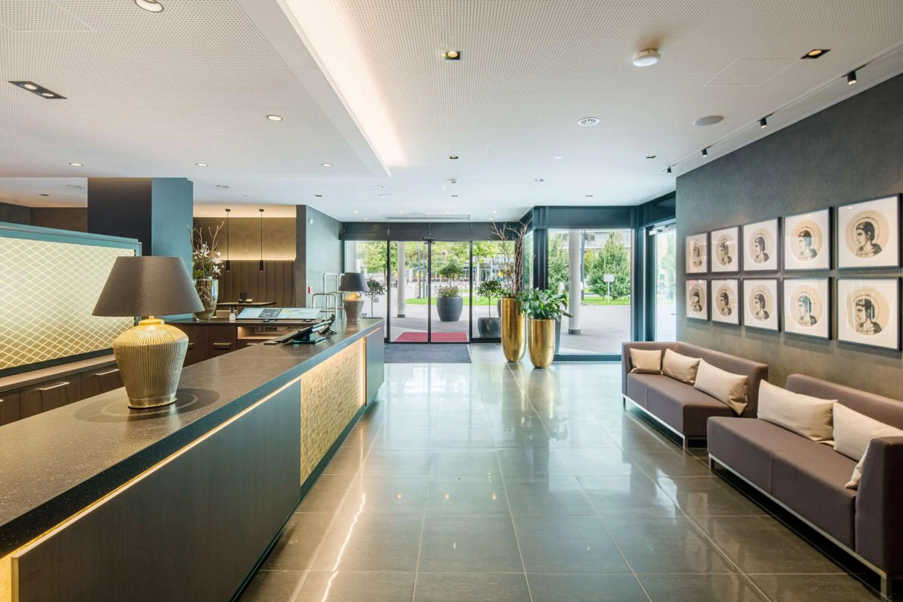 Property building in Best Western Premier Central Hotel Leonhard