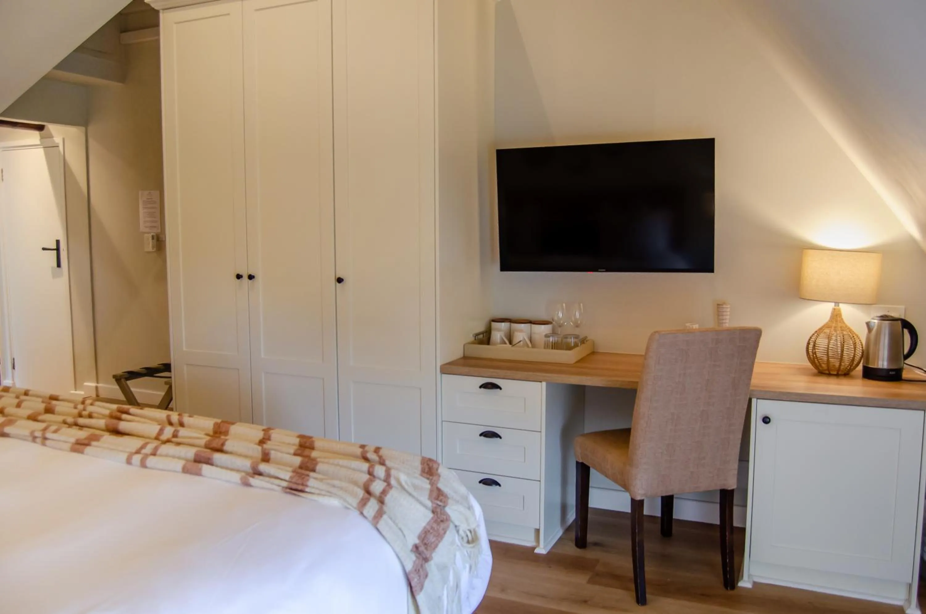 Bed in Ikhaya Safari Lodge