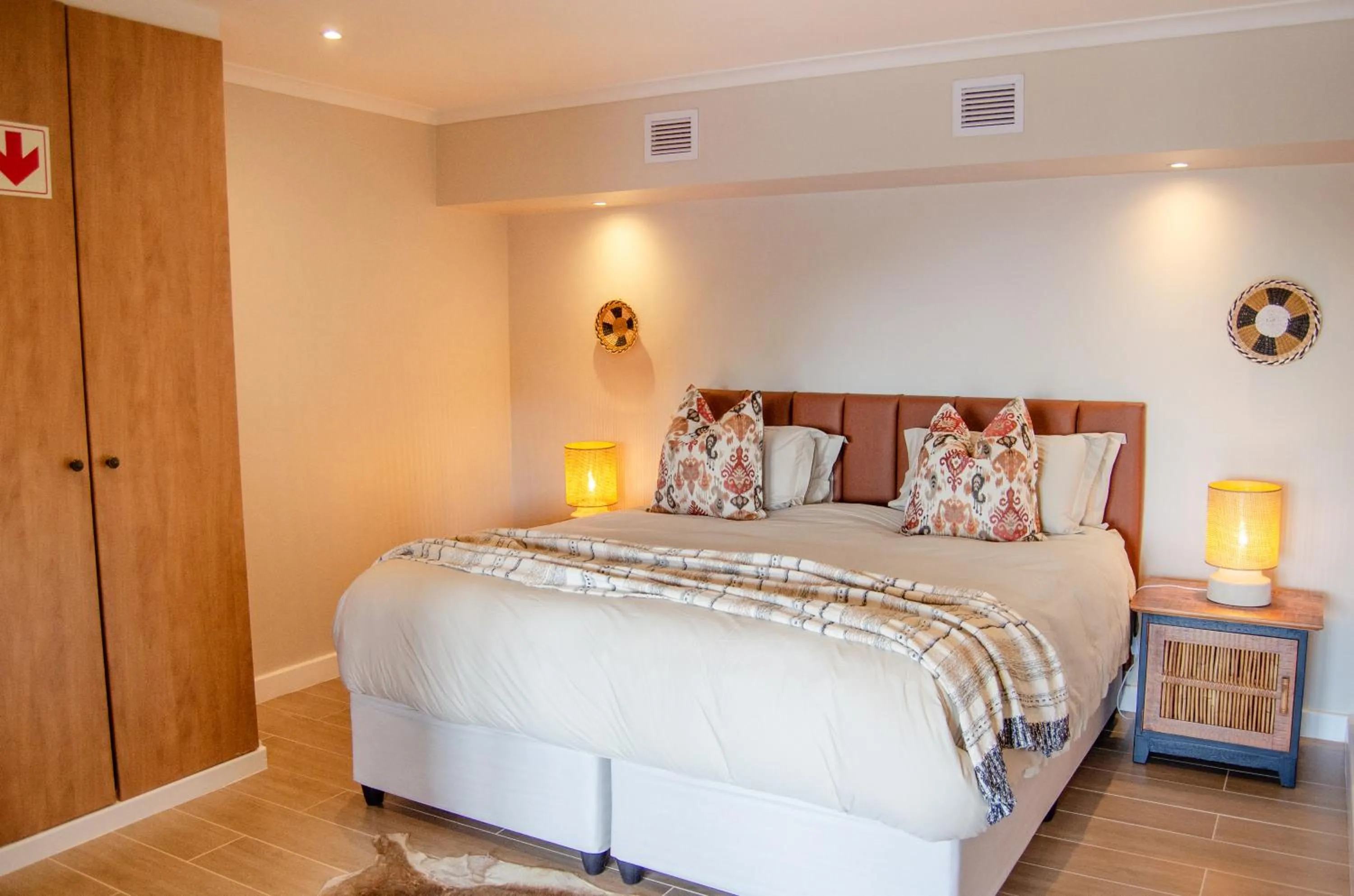 Bed in Ikhaya Safari Lodge