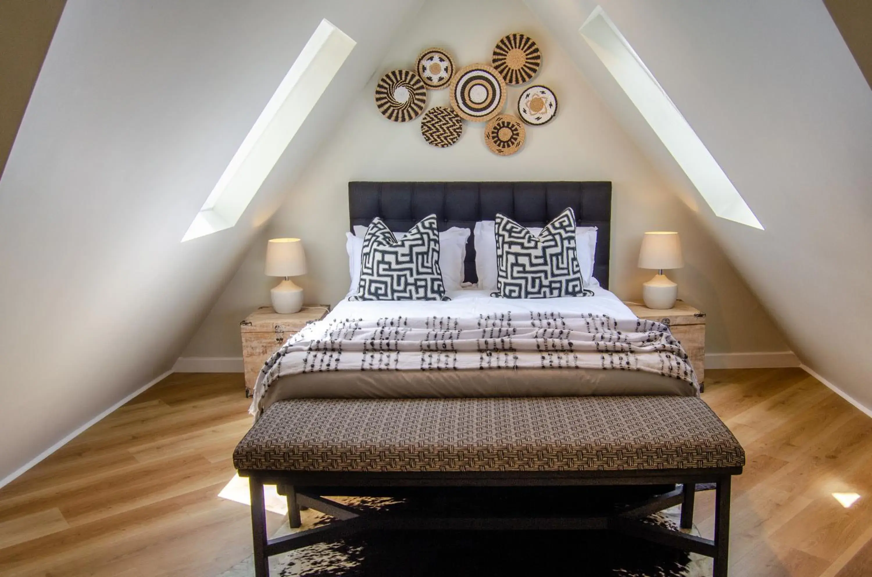 Queen Room - single occupancy - Intaba in Ikhaya Safari Lodge Queen Room - single occupancy - Intaba in Ikhaya Safari Lodge