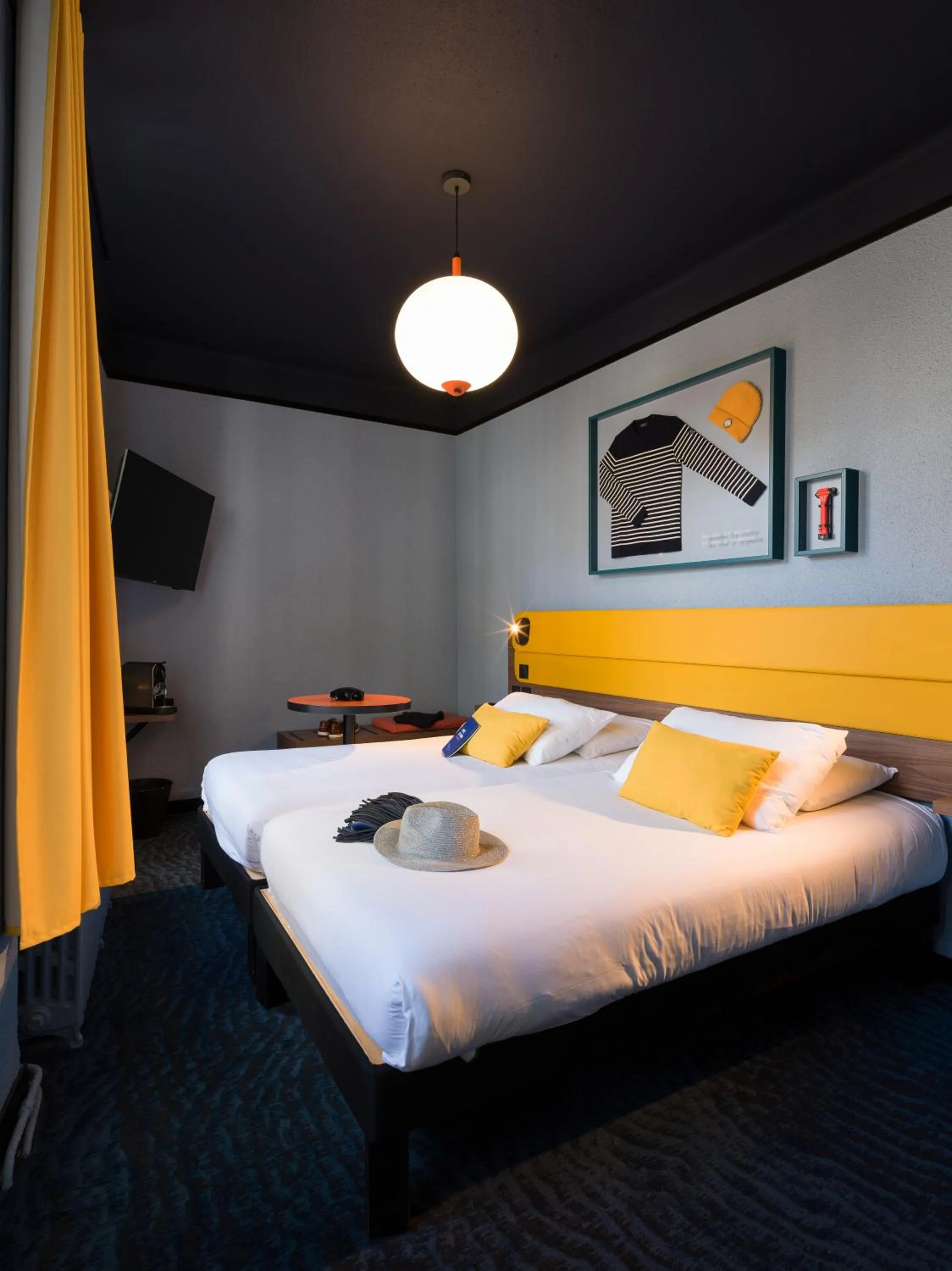 Bed in ibis Styles Saint Malo Centre Historique