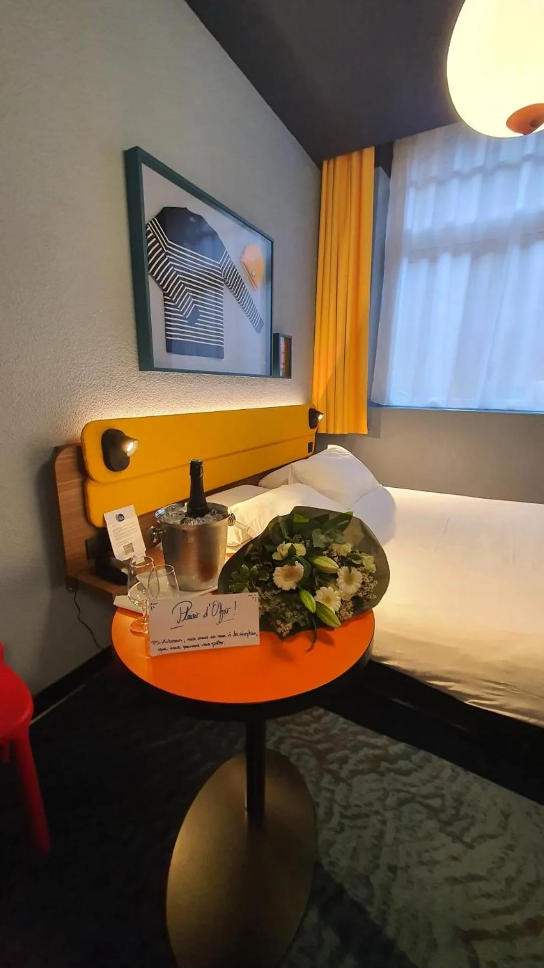 Drinks, Bed in ibis Styles Saint Malo Centre Historique