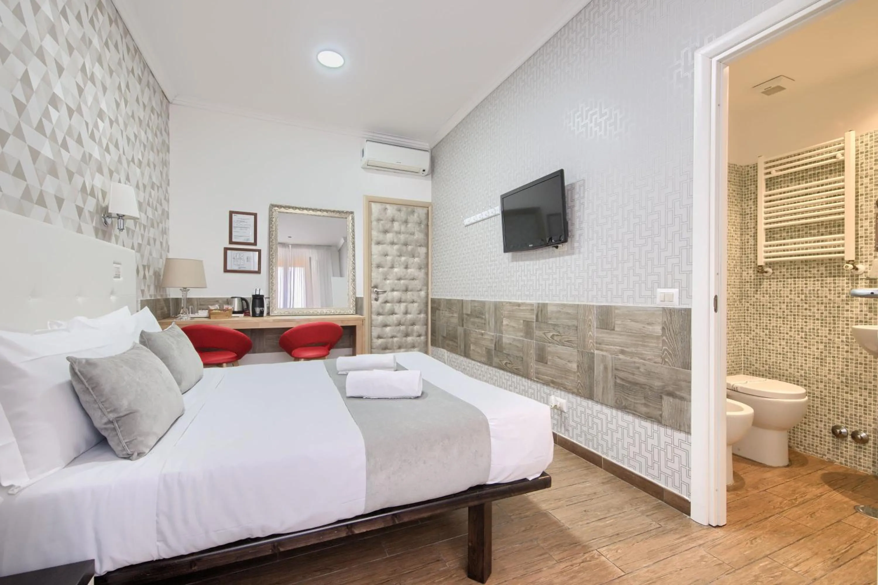 Coffee/tea facilities, Bed in Domus Pietro Inn