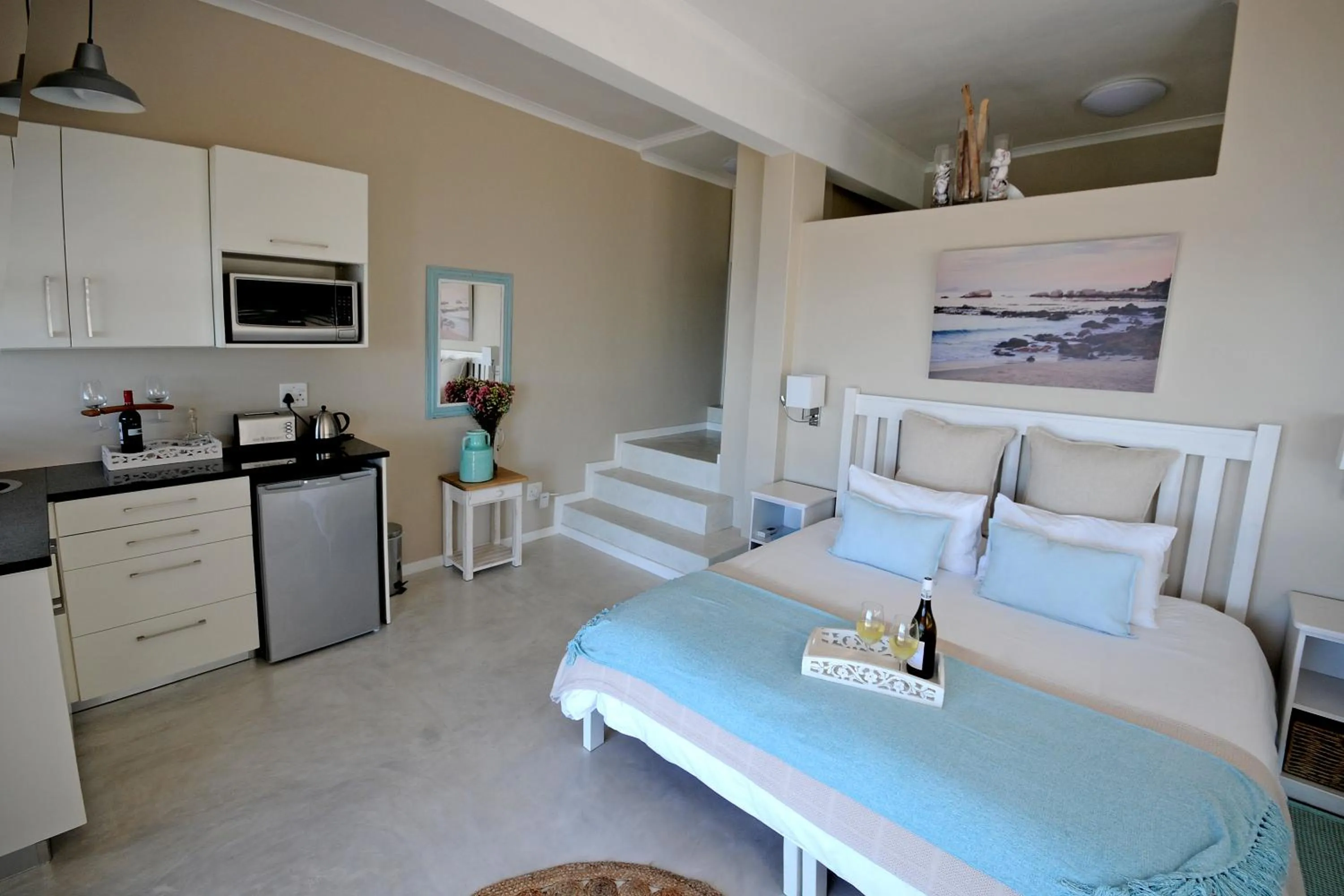 Photo of the whole room in Rocklands Seaside Bed and Breakfast