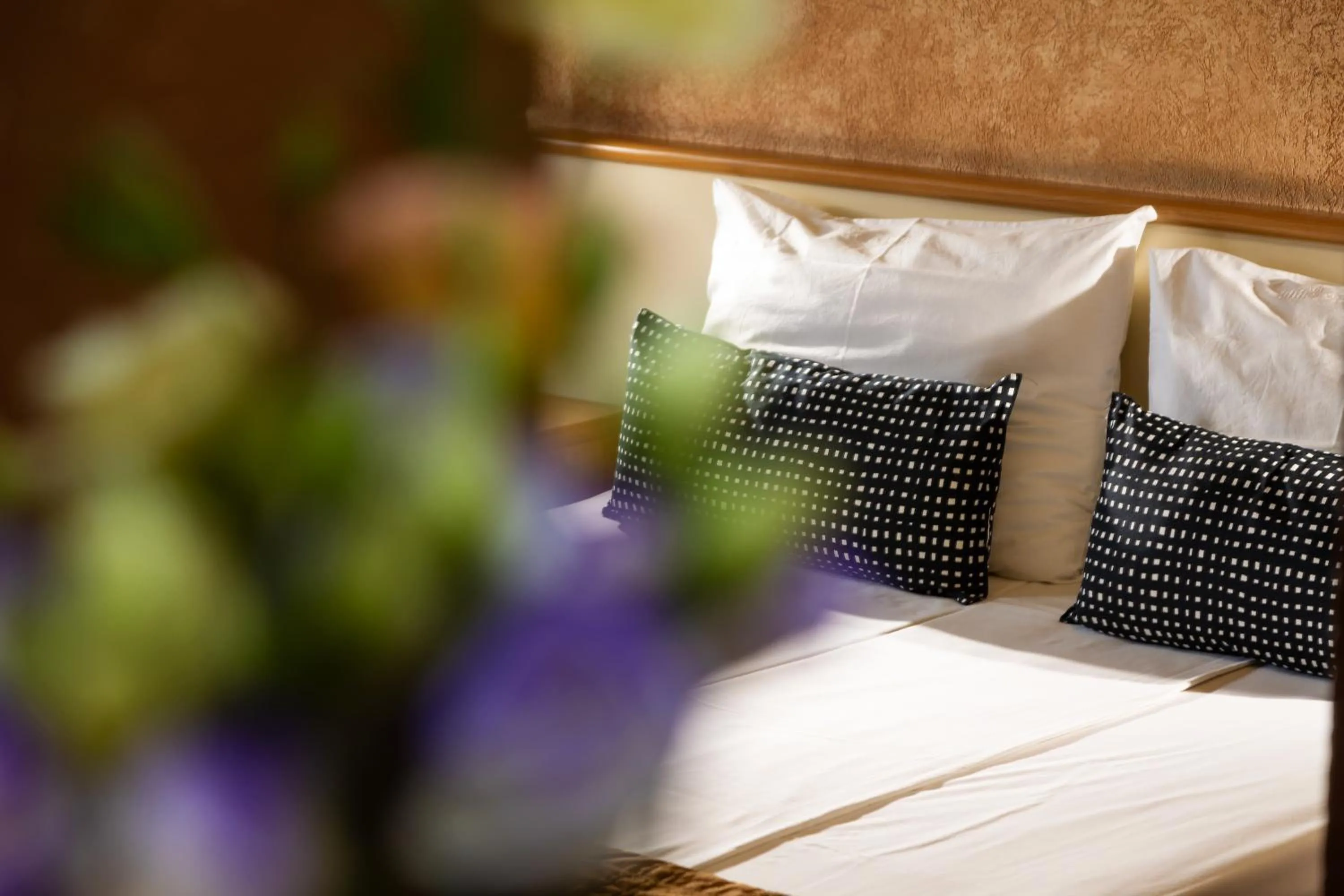 Bed in Hotel Brod - Free Parking