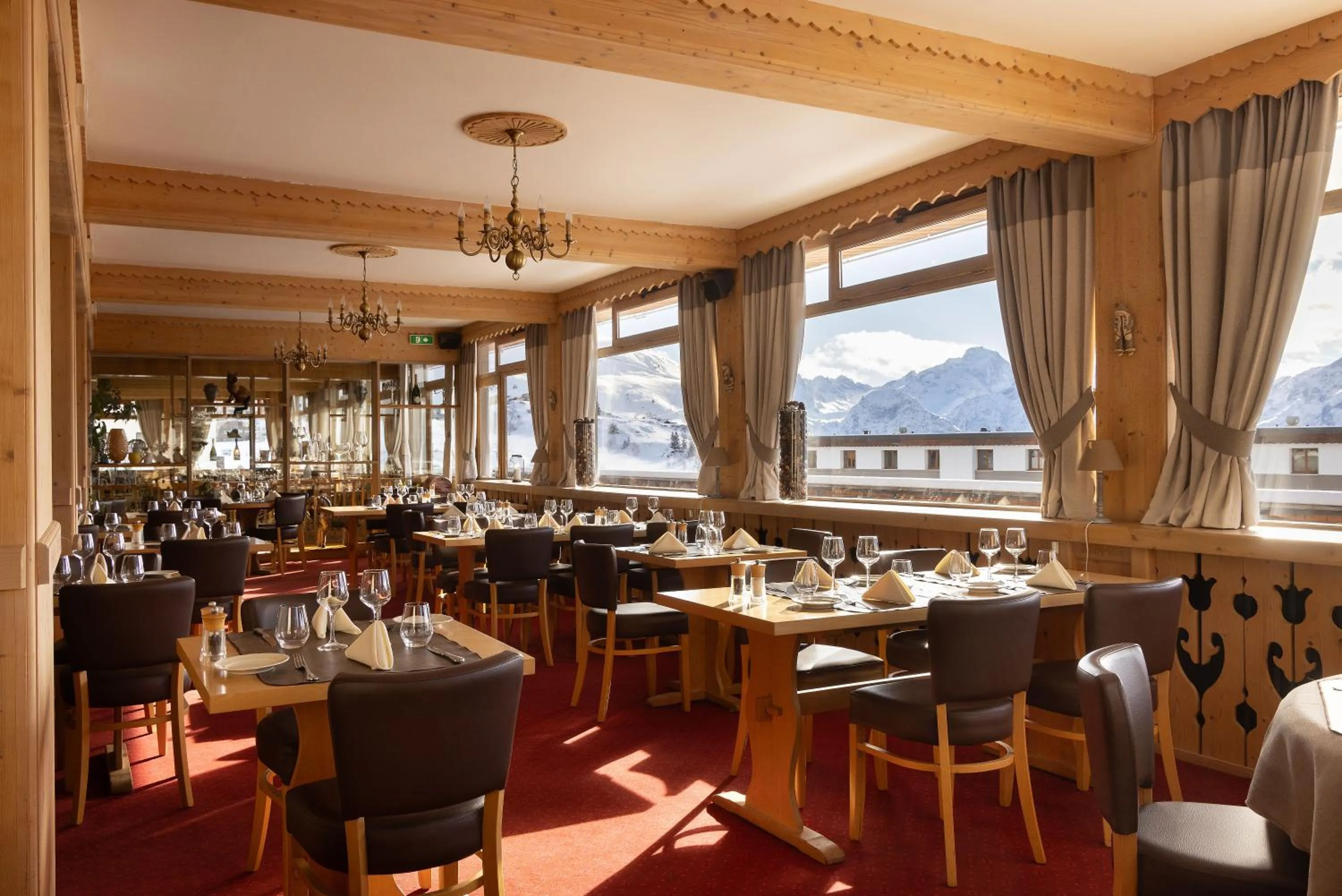 Restaurant/places to eat in Le Castillan