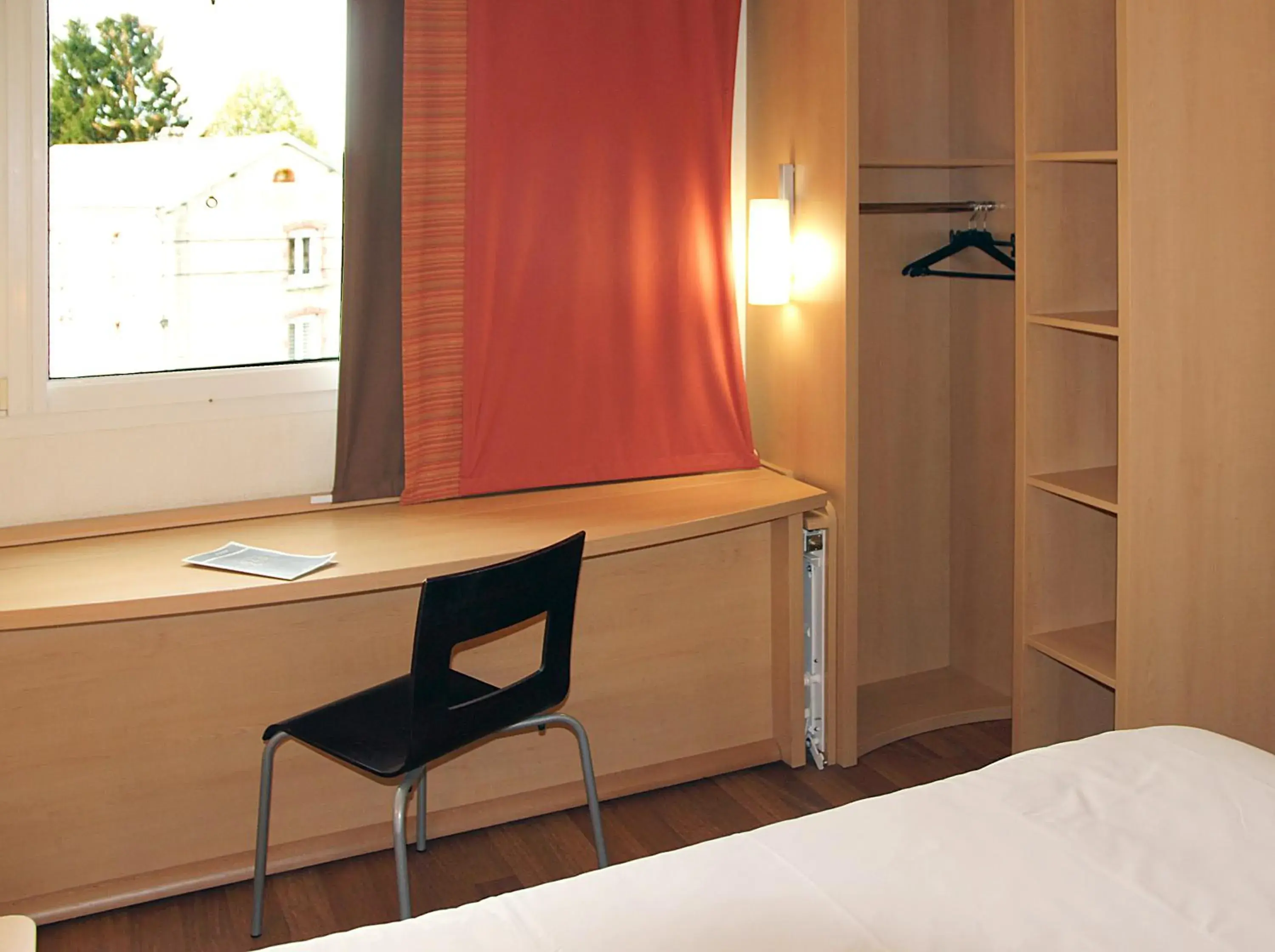 Bed in ibis Longwy Mexy Bed in ibis Longwy Mexy