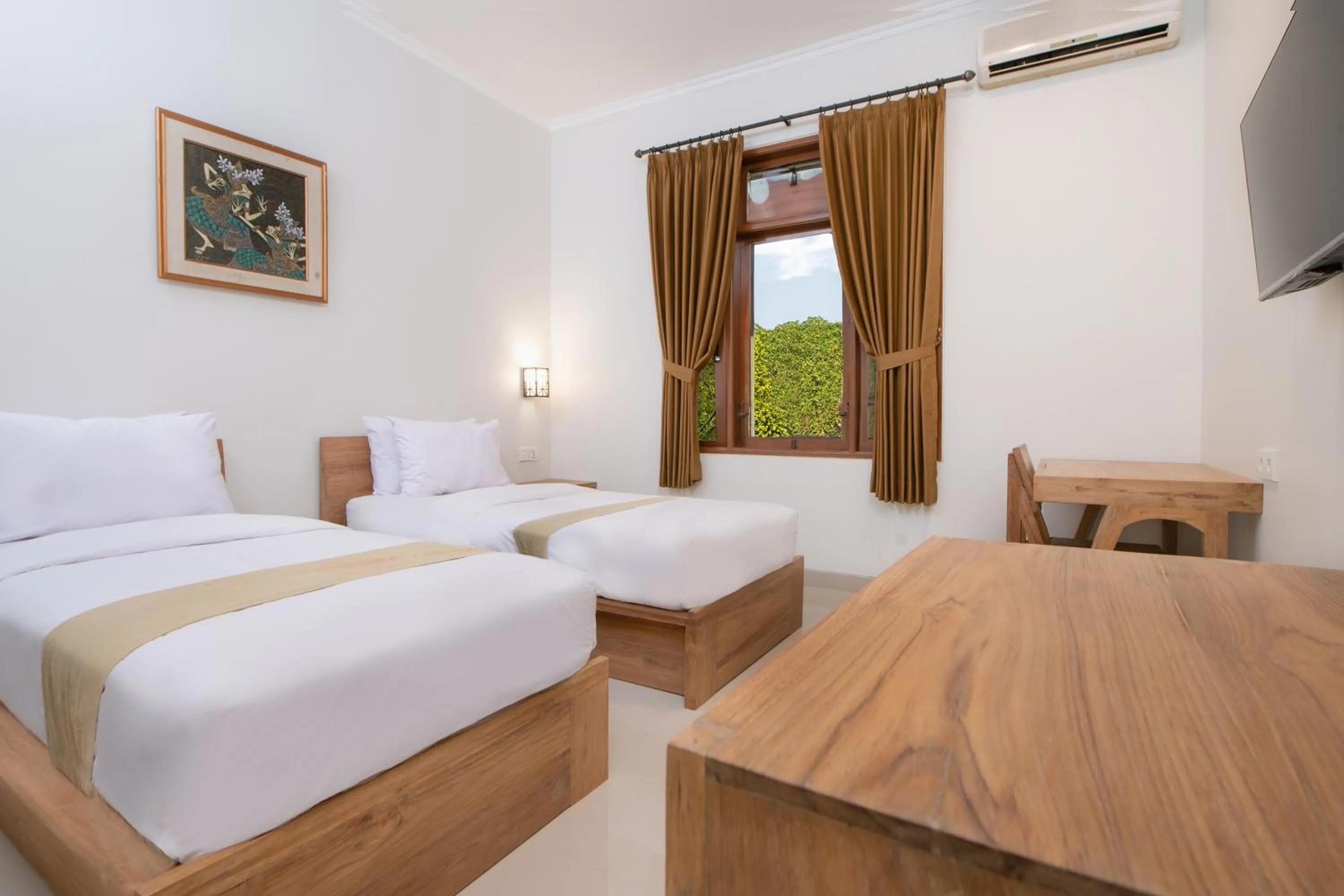 Bedroom, Bed in Villa Bunga Hotel