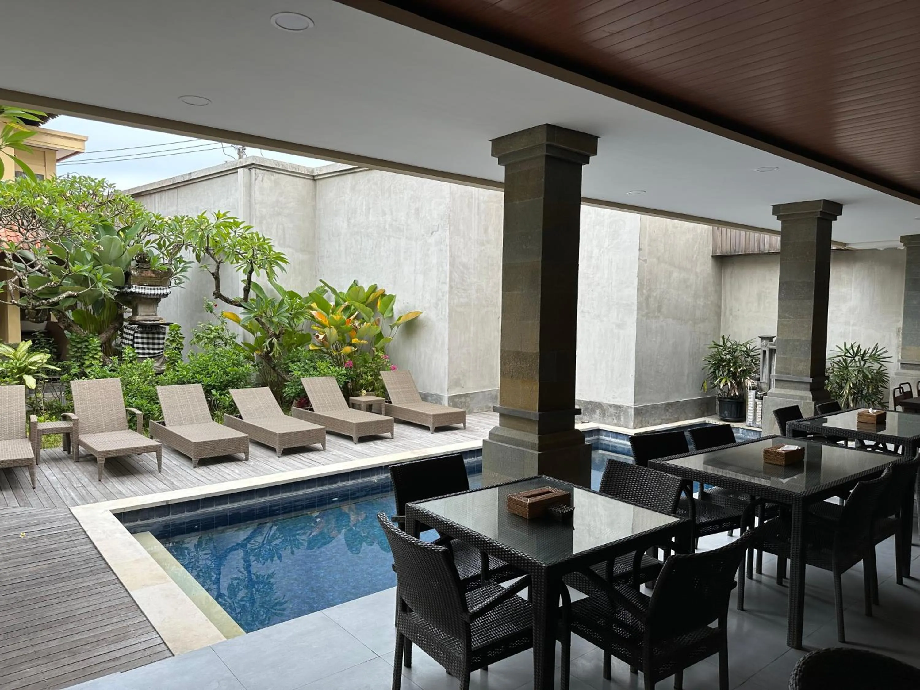 Seating area in Villa Bunga Hotel