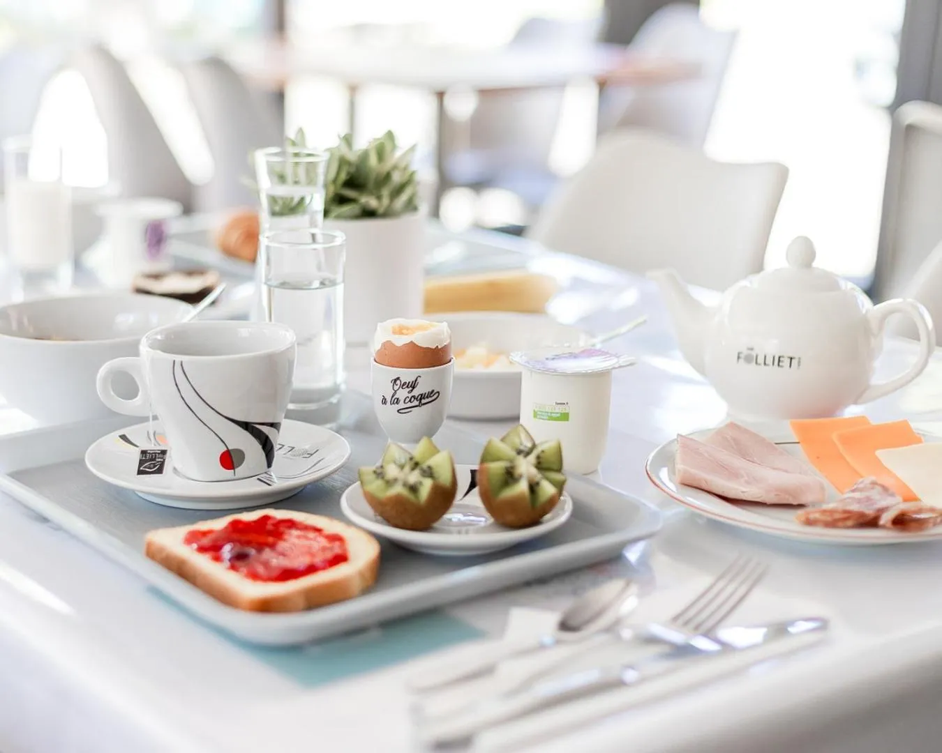 Food and drinks in Hôtel Lapeyronie