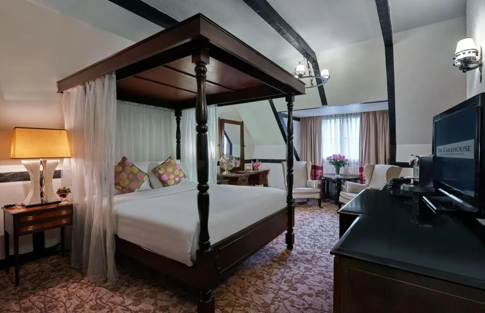 Bed in The Lakehouse Cameron Highlands Bed in The Lakehouse Cameron Highlands