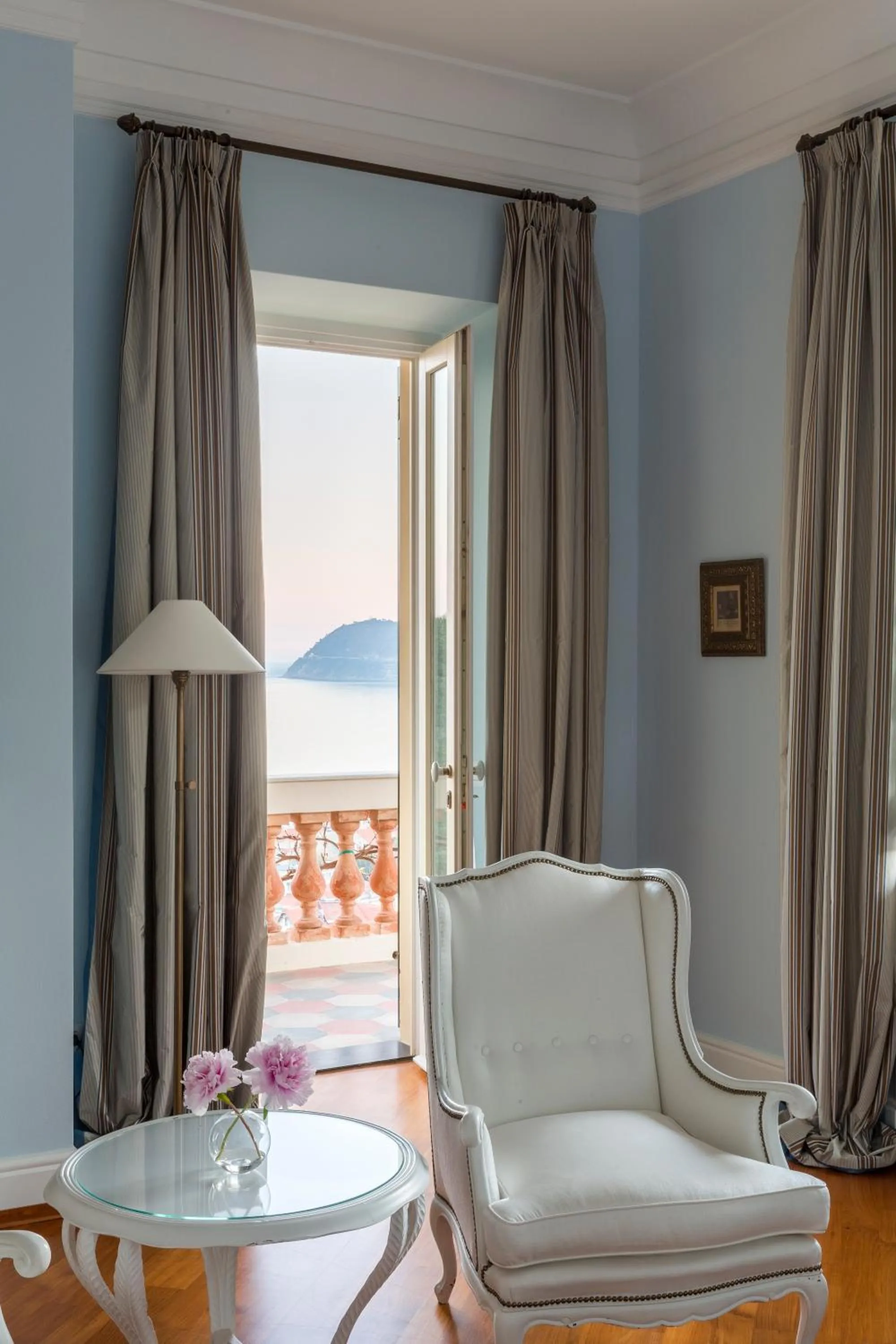 Balcony/Terrace in Villa della Pergola Relais et Chateaux