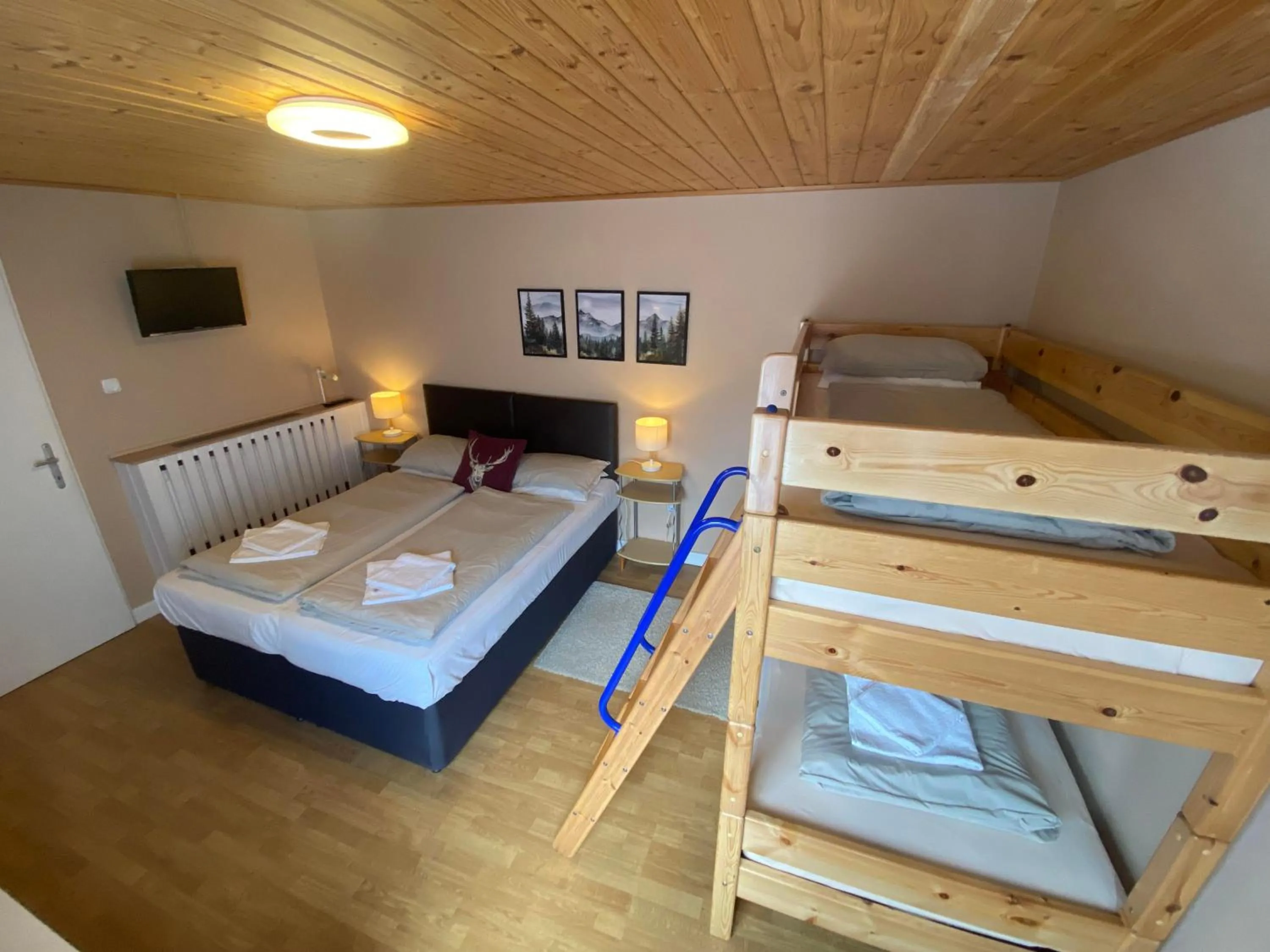 bunk bed, Bed in Pension Julia