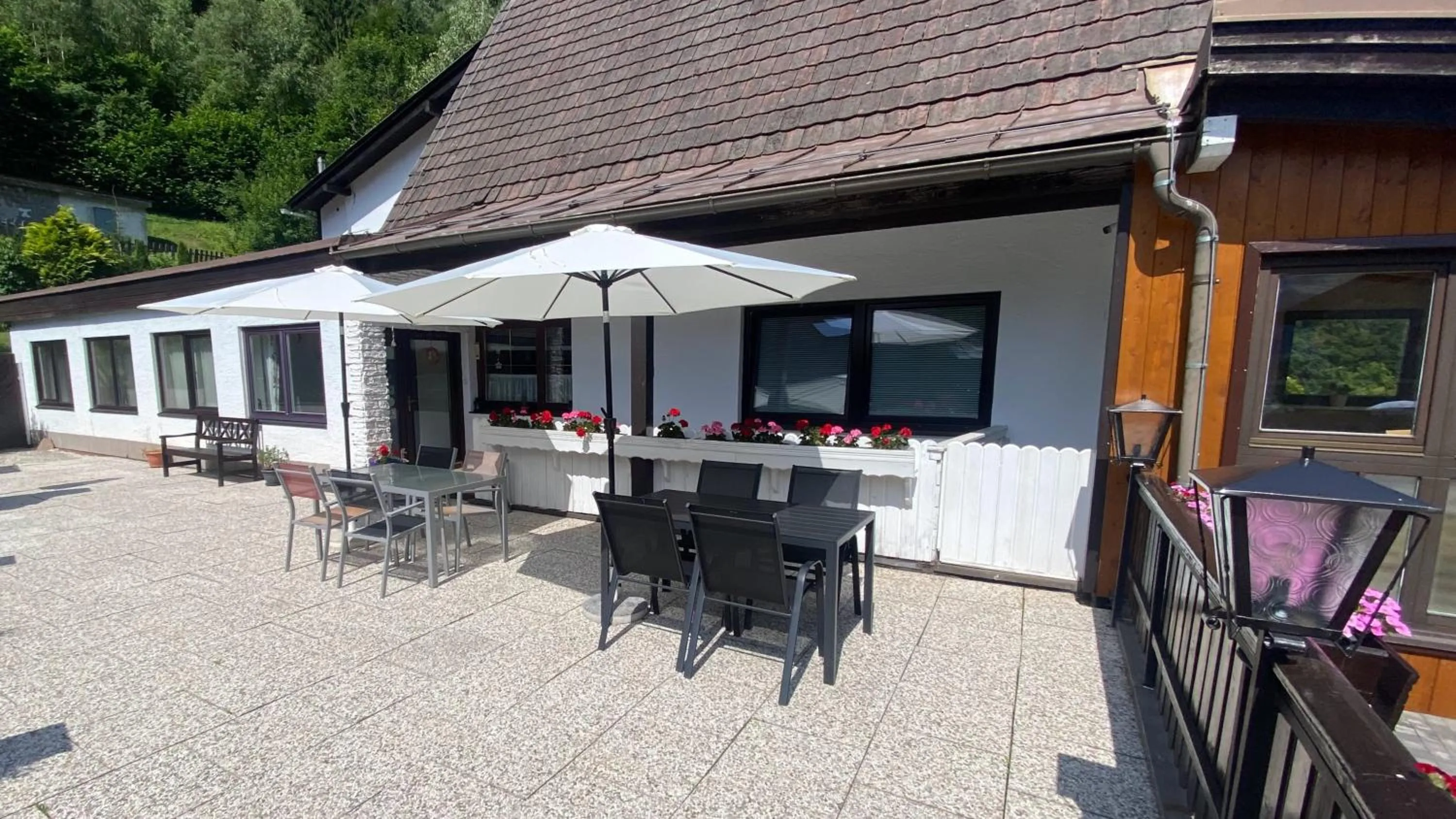 Property building in Pension Julia