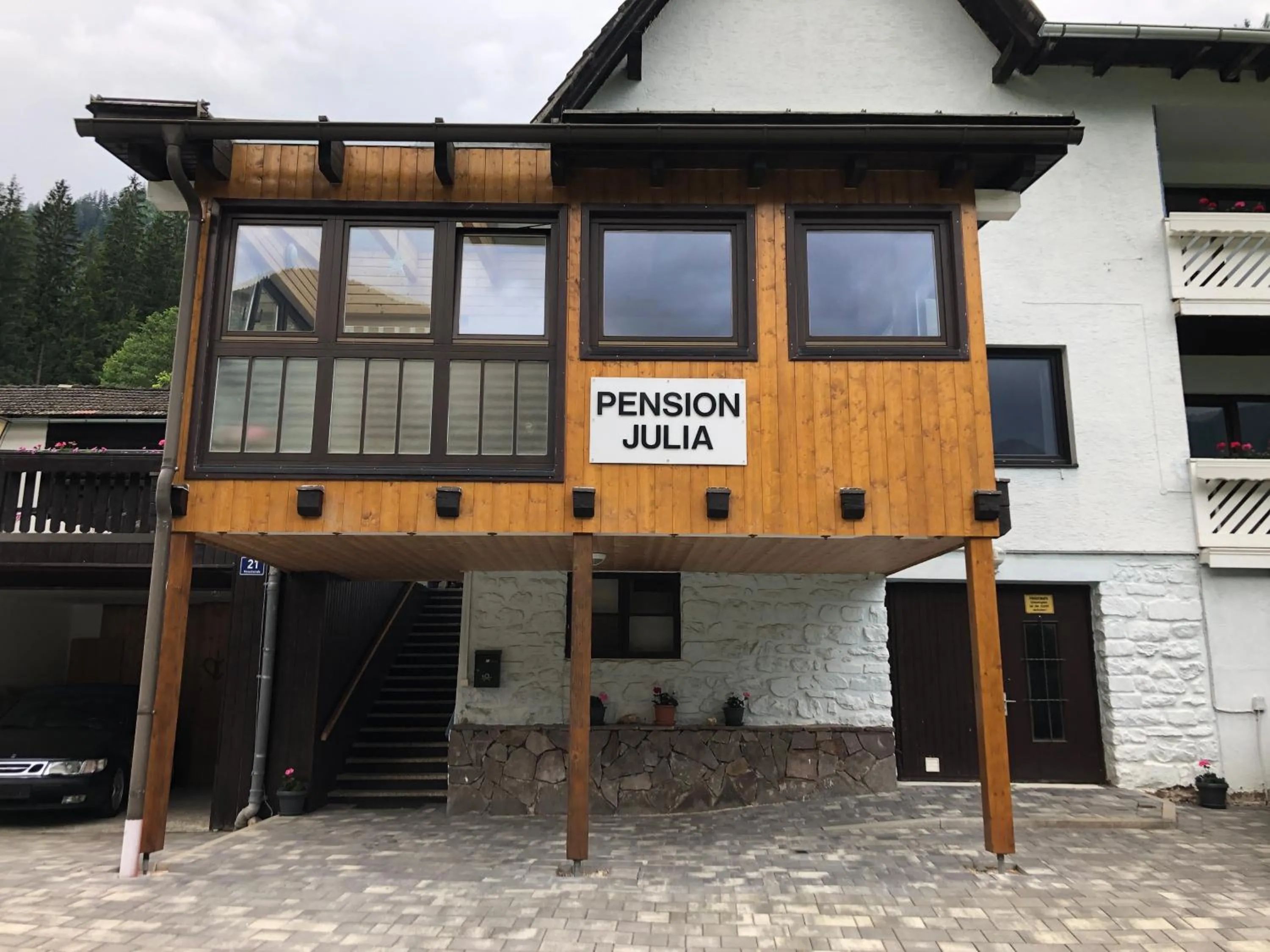 Property building in Pension Julia