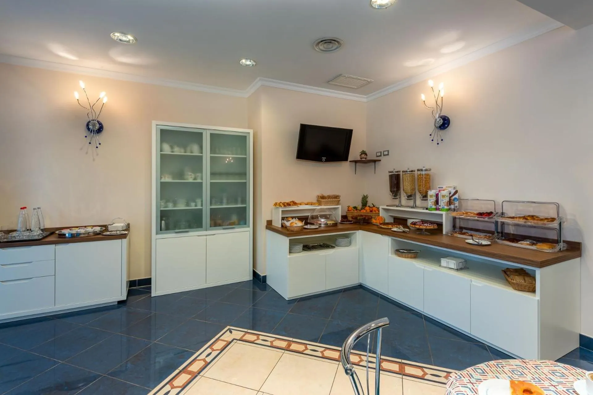 Breakfast in Helios Hotel