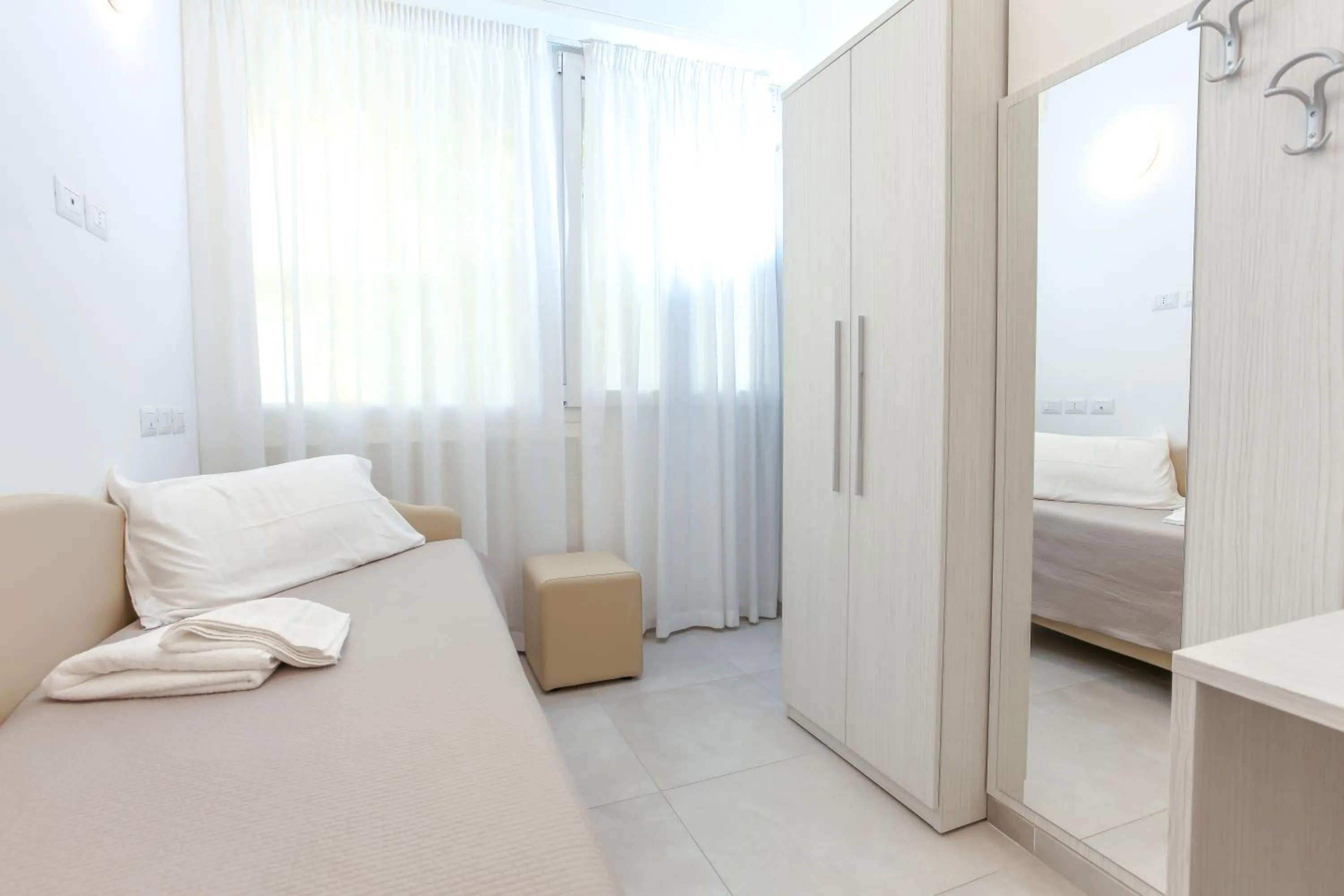 Bedroom, Bed in Hotel Tourist Meuble