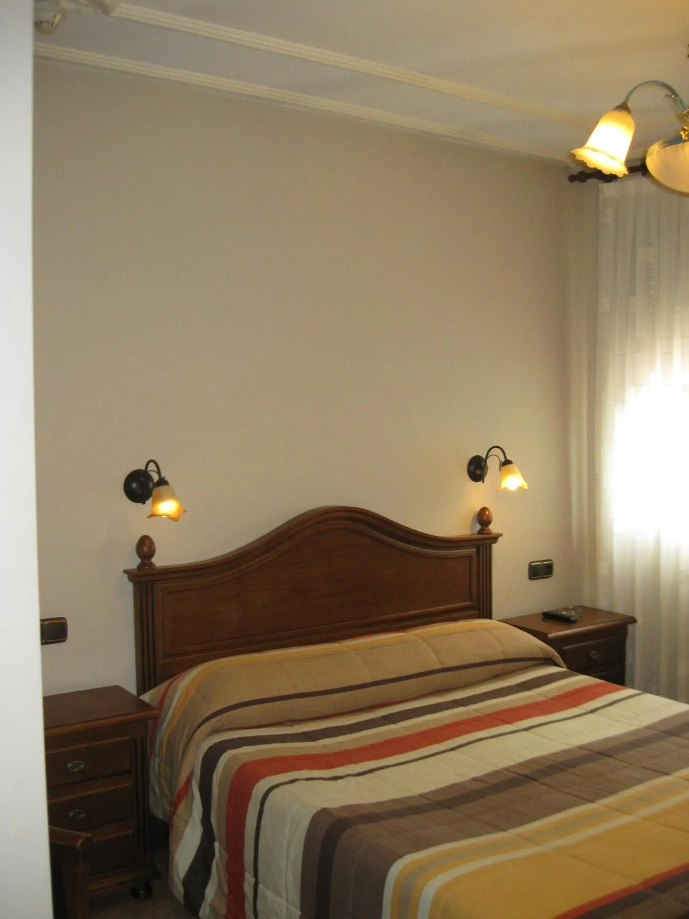 Double Room in Hostal Granada Double Room in Hostal Granada