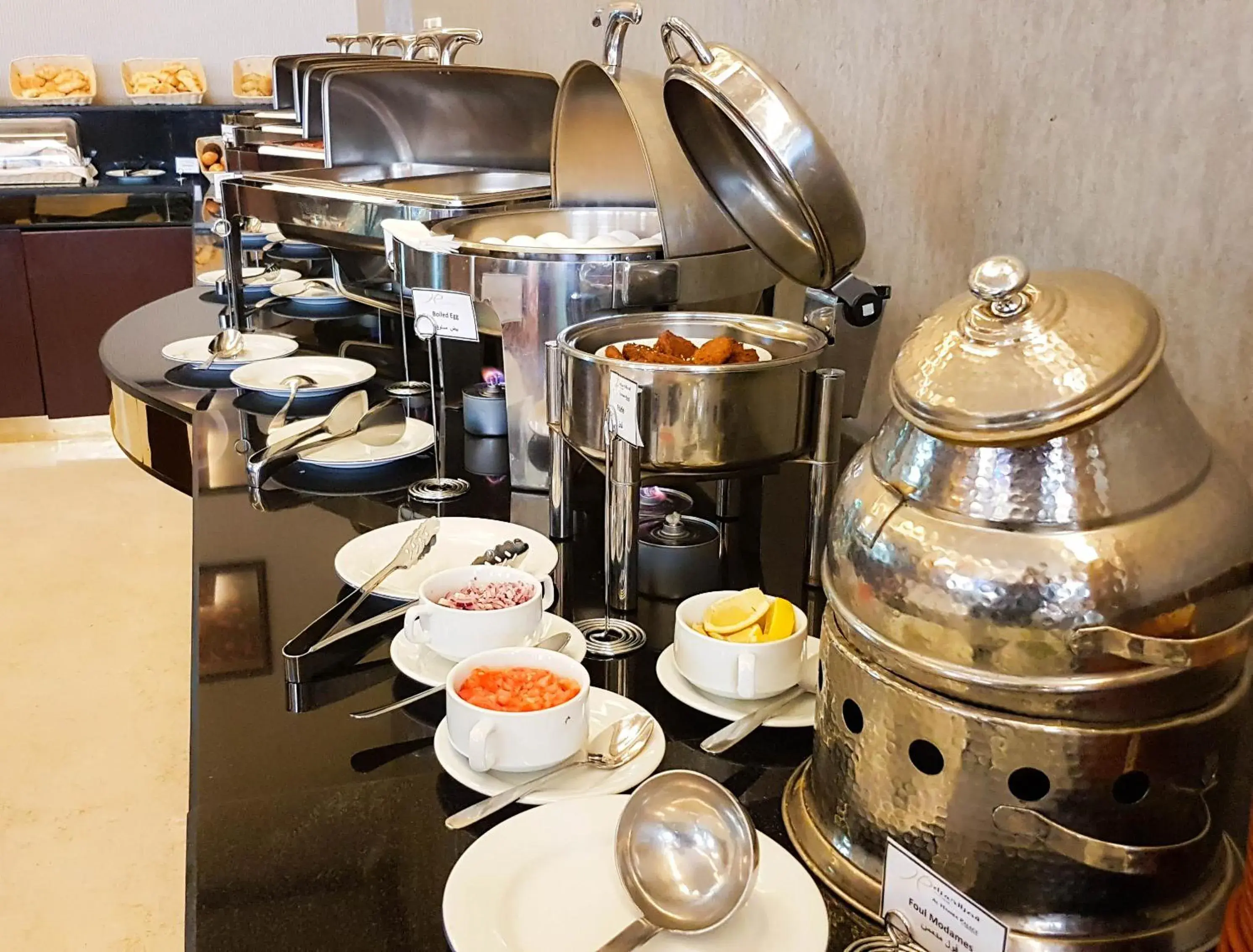 Breakfast in Qaser Al Hamra by Warwick Breakfast in Qaser Al Hamra by Warwick